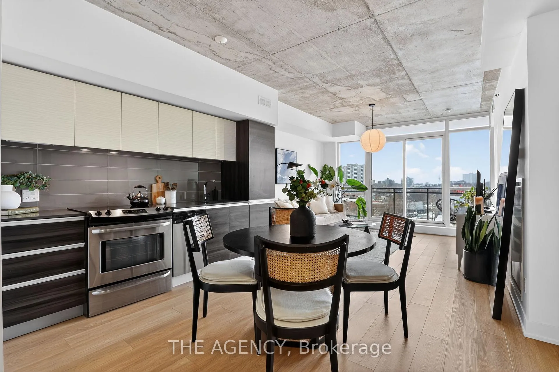 Photo 1 of Unit 710, 20 Minowan Miikan Lane, Toronto, Little Portugal — HOMEH