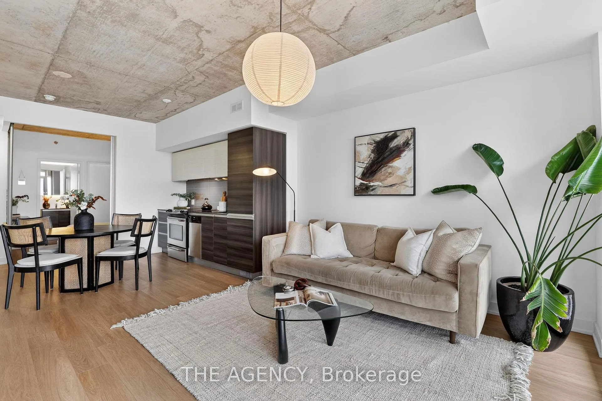 Photo 5 of Unit 710, 20 Minowan Miikan Lane, Toronto, Little Portugal — HOMEH