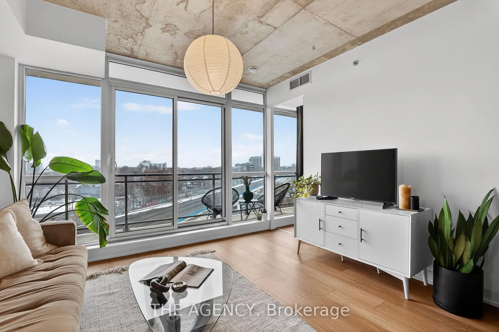 Photo 20 of Unit 710, 20 Minowan Miikan Lane, Toronto, Little Portugal — HOMEH