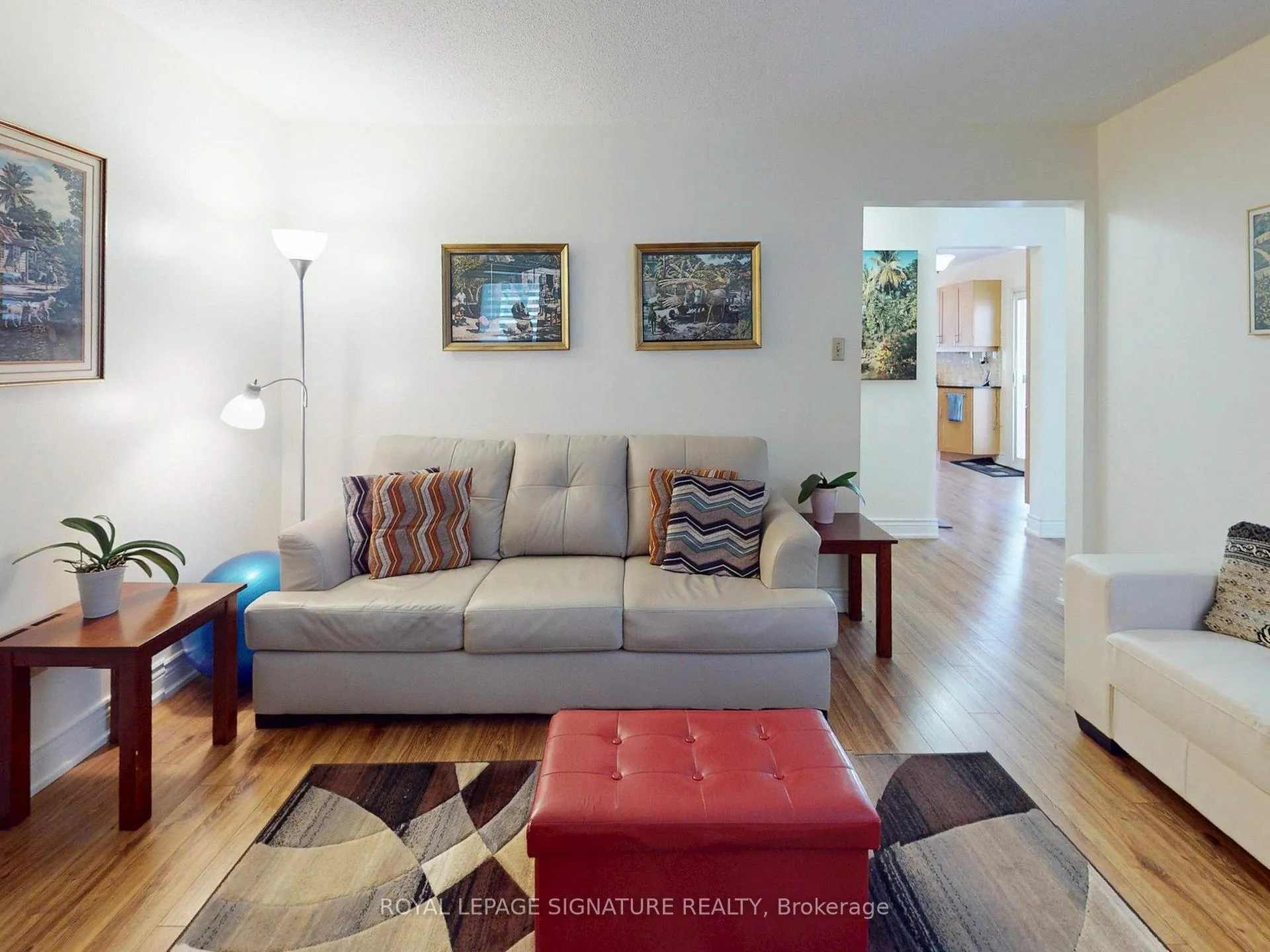 Photo 9 of 4 Fieldview Crescent, Markham, Milliken Mills West — HOMEH