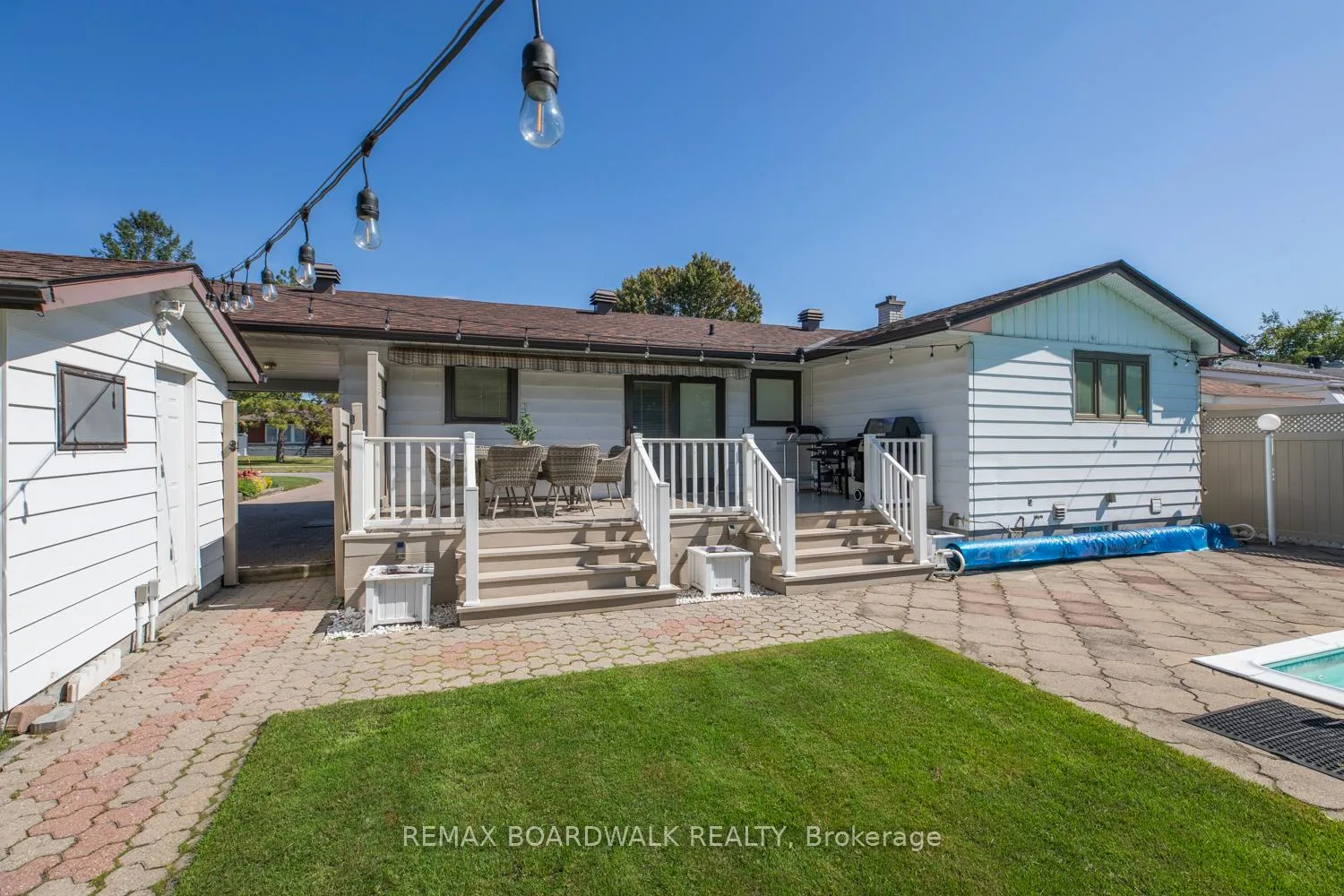 Photo 25 of 1588 Maxime Street, Ottawa, Pineview — HOMEH