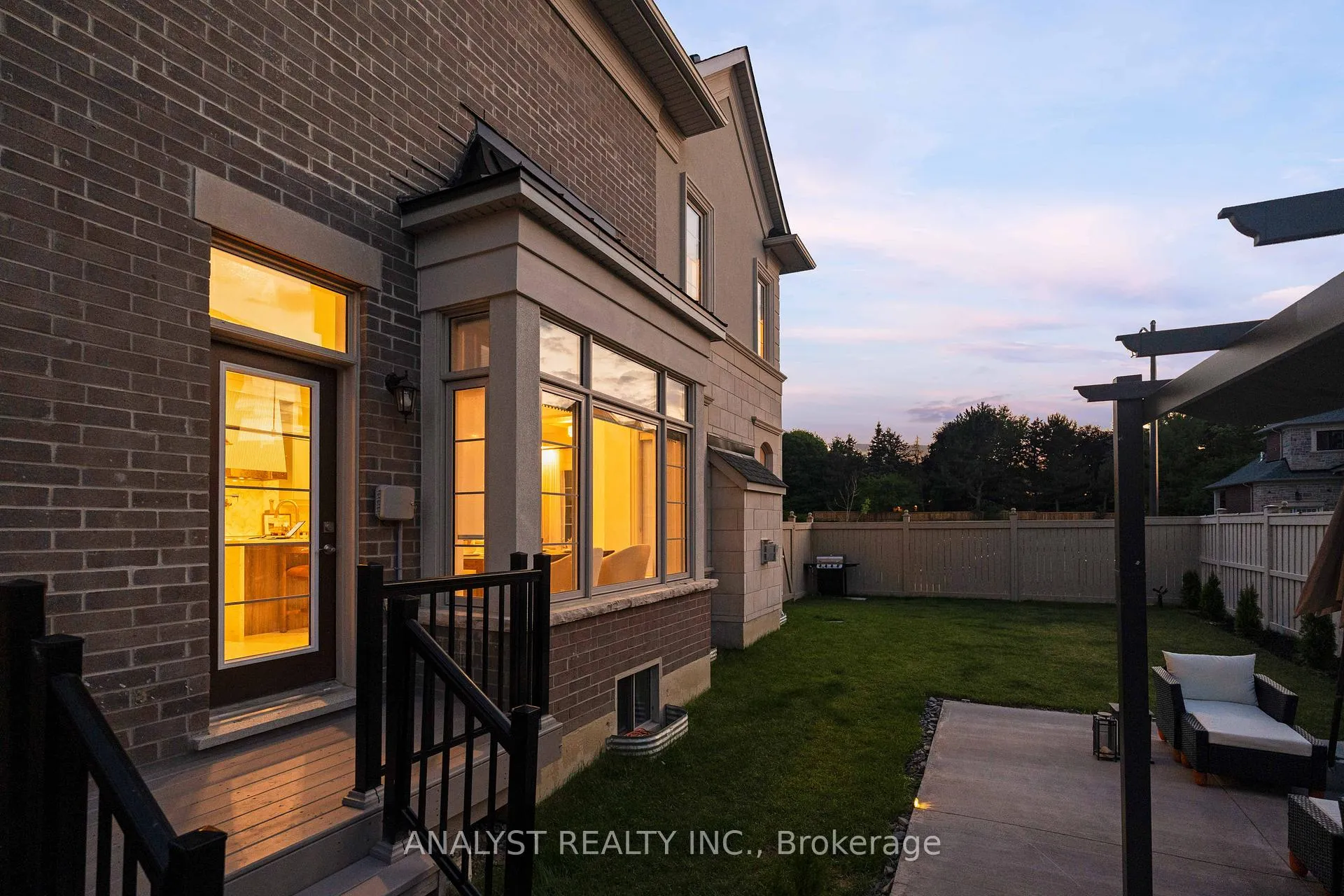 Photo 38 of 94 Crawford Drive, King, Nobleton — HOMEH