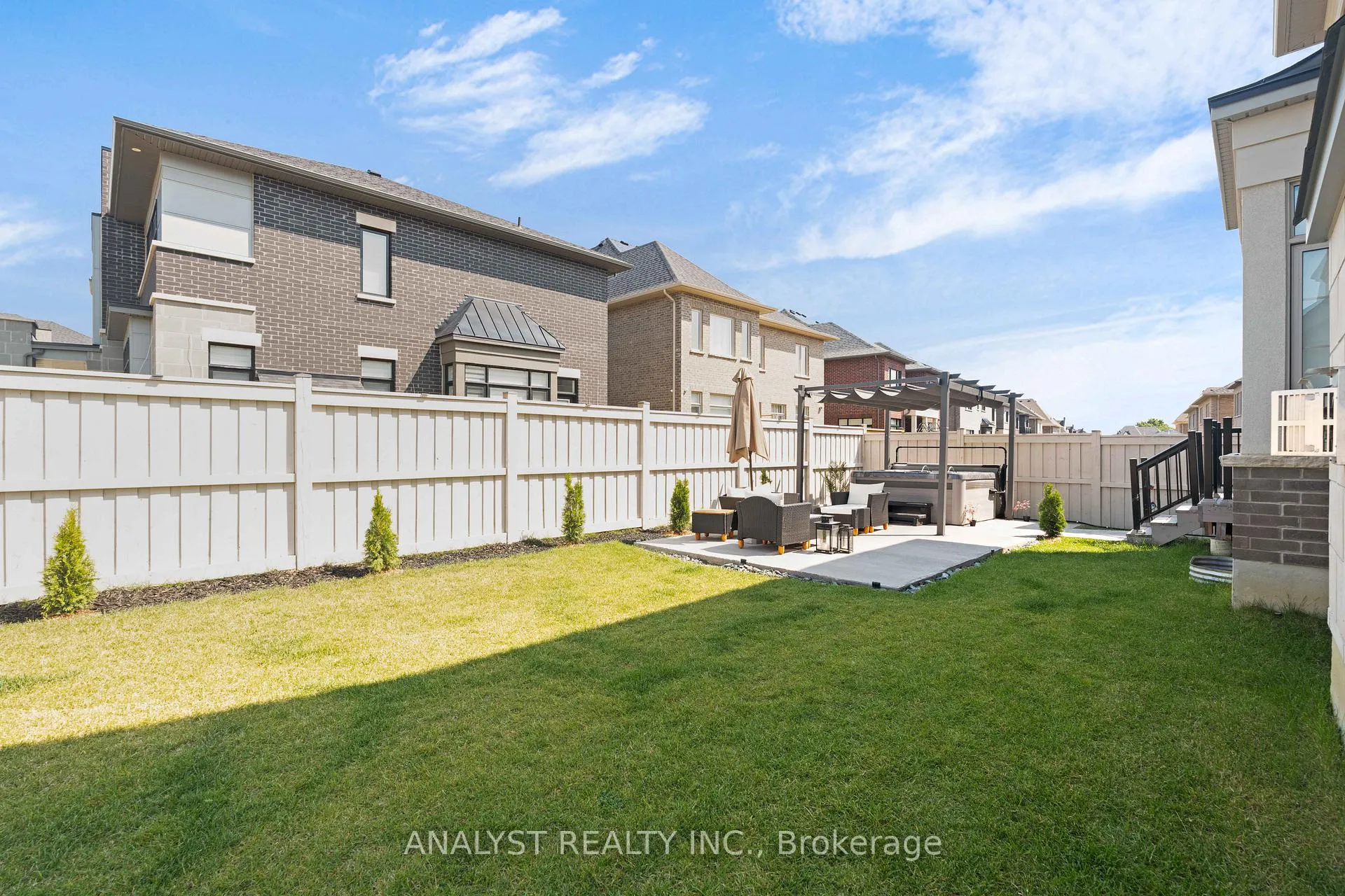 Photo 40 of 94 Crawford Drive, King, Nobleton — HOMEH