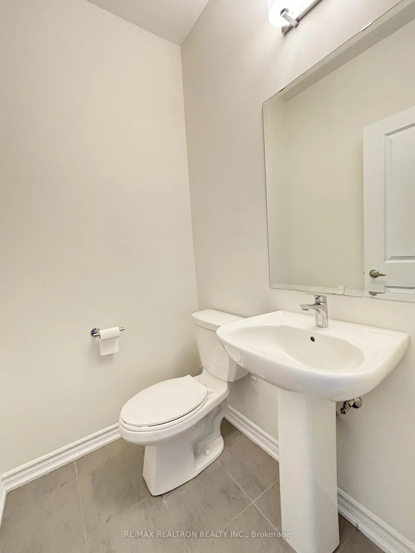 Photo 7 of 58 Harvey Bunker Crescent, Markham, Angus Glen — HOMEH