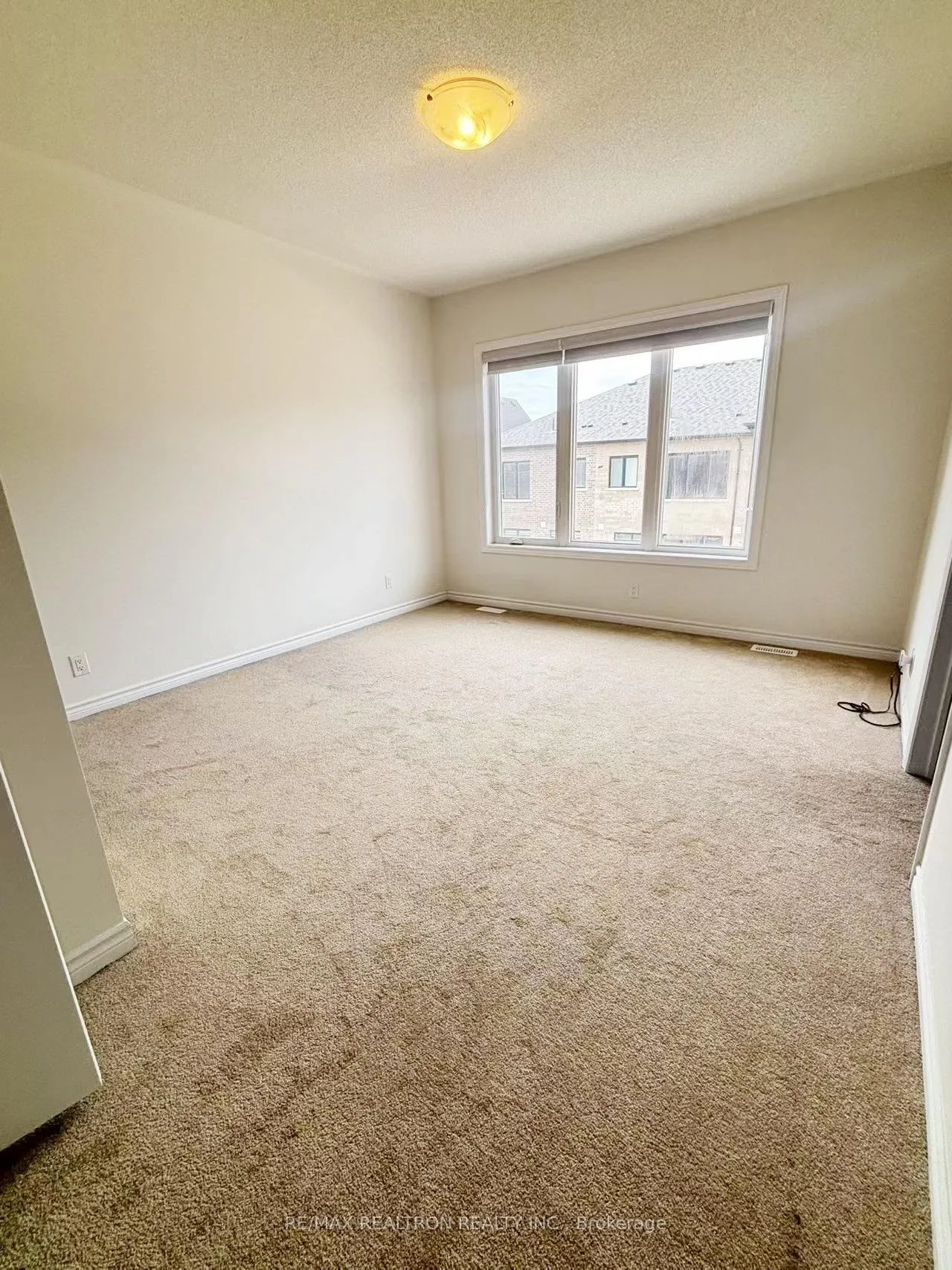 Photo 8 of 58 Harvey Bunker Crescent, Markham, Angus Glen — HOMEH