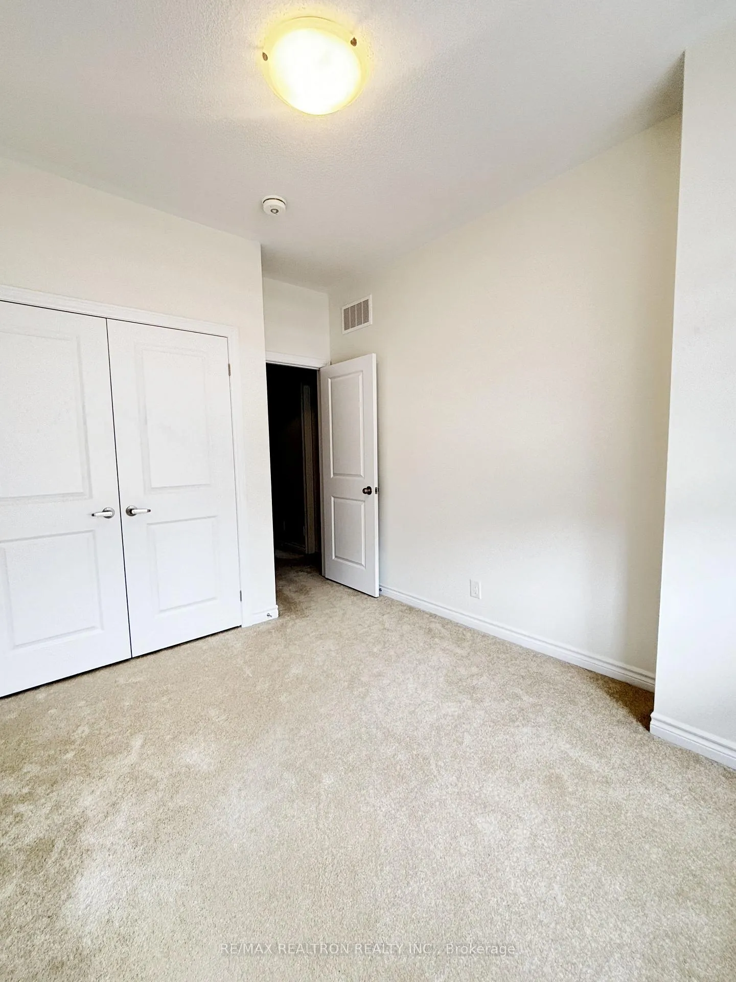Photo 10 of 58 Harvey Bunker Crescent, Markham, Angus Glen — HOMEH