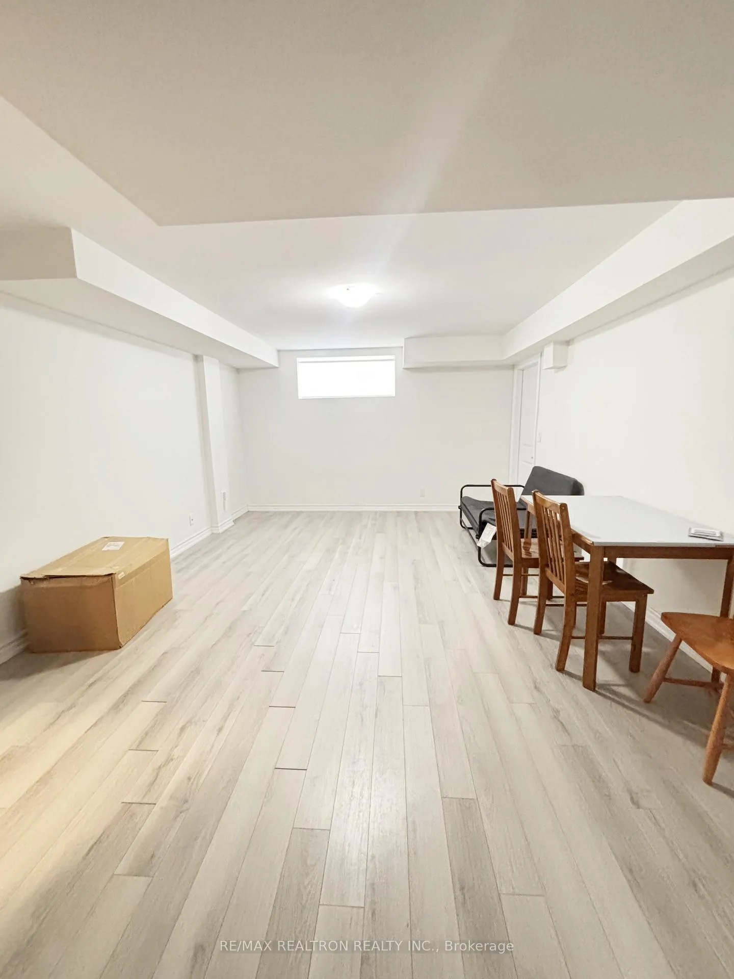 Photo 16 of 58 Harvey Bunker Crescent, Markham, Angus Glen — HOMEH