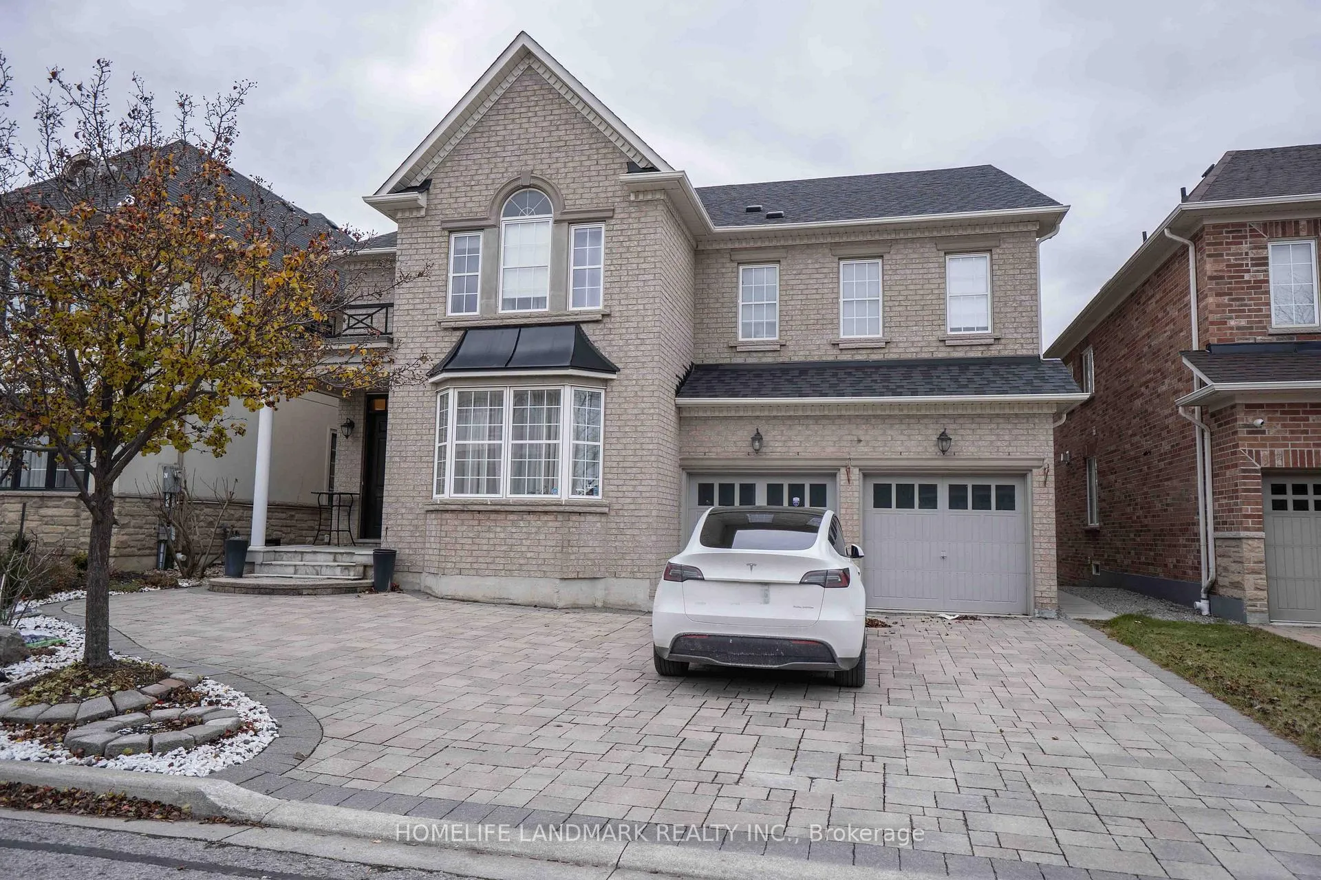 Photo 1 of Unit Bsmt, 48 Sir Stevens Drive, Vaughan, Patterson — HOMEH