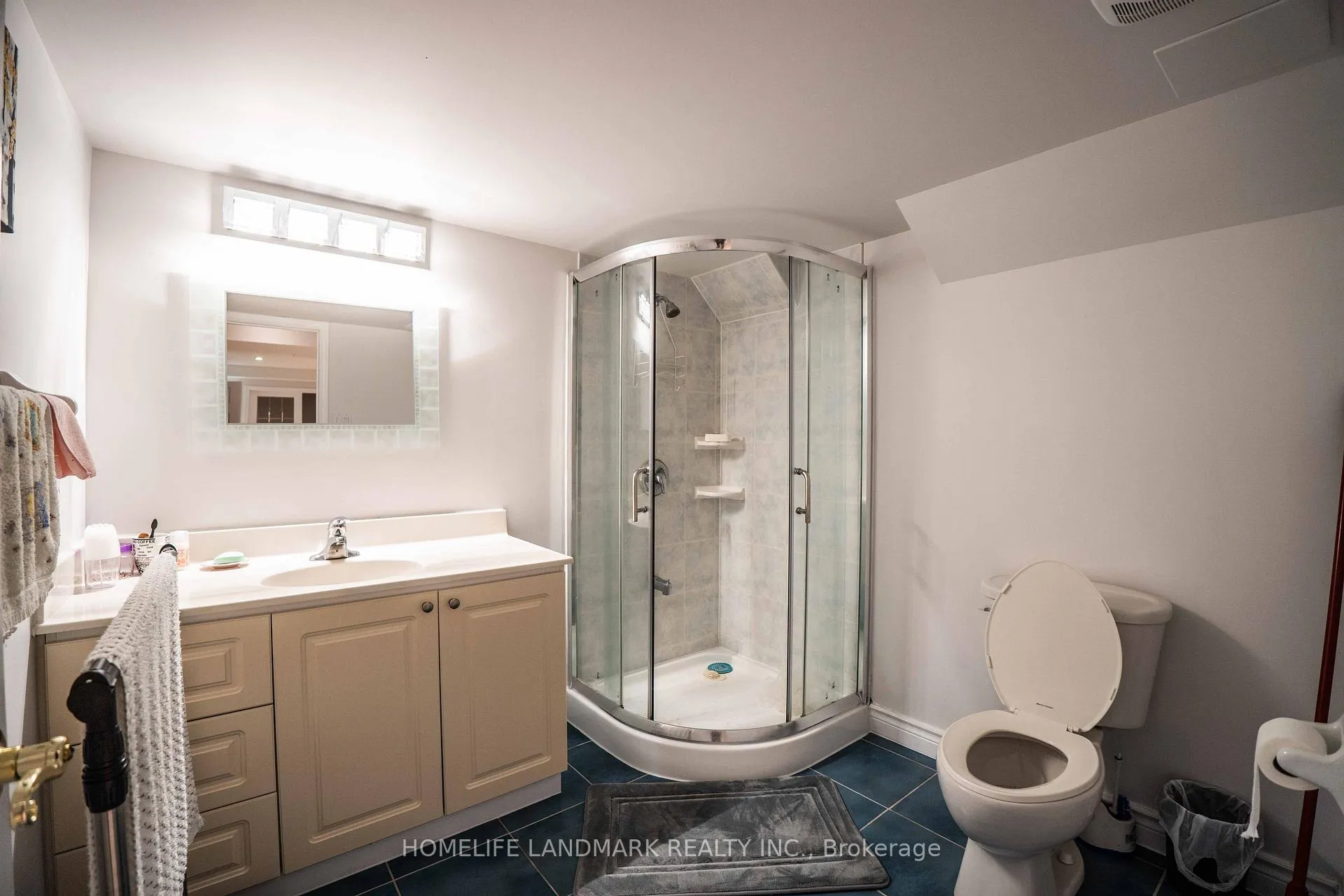Photo 8 of Unit Bsmt, 48 Sir Stevens Drive, Vaughan, Patterson — HOMEH