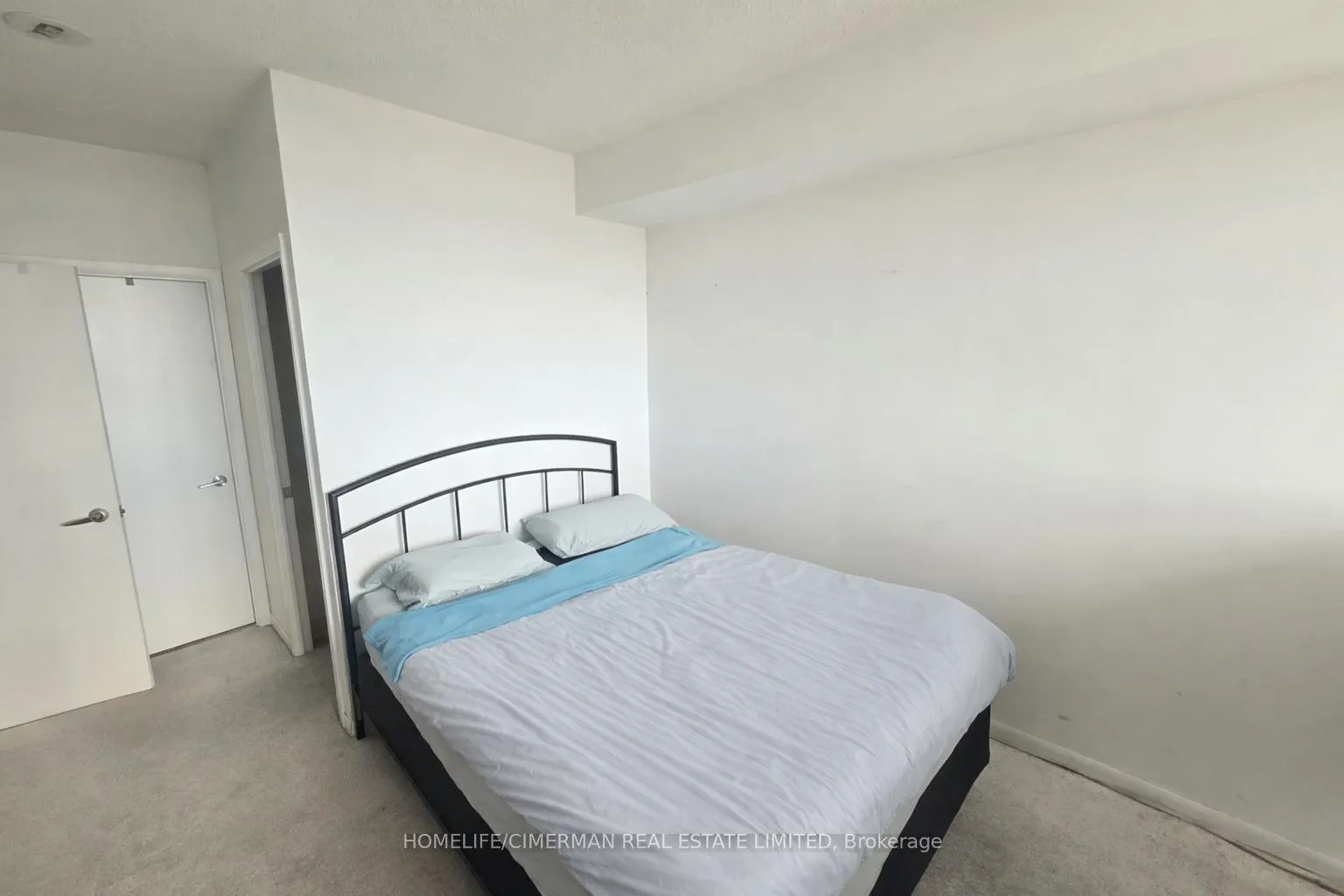 Photo 9 of Unit 711, 219 Fort York Boulevard, Toronto, Niagara — HOMEH