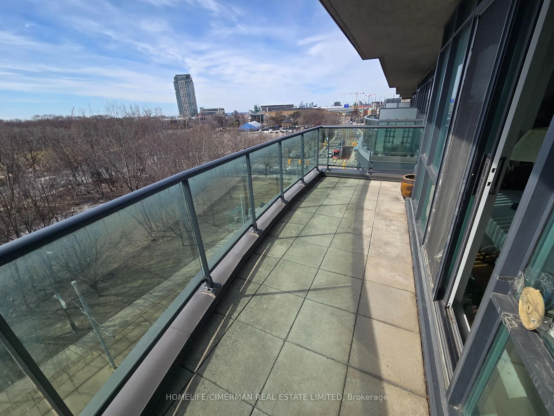 Photo 16 of Unit 711, 219 Fort York Boulevard, Toronto, Niagara — HOMEH