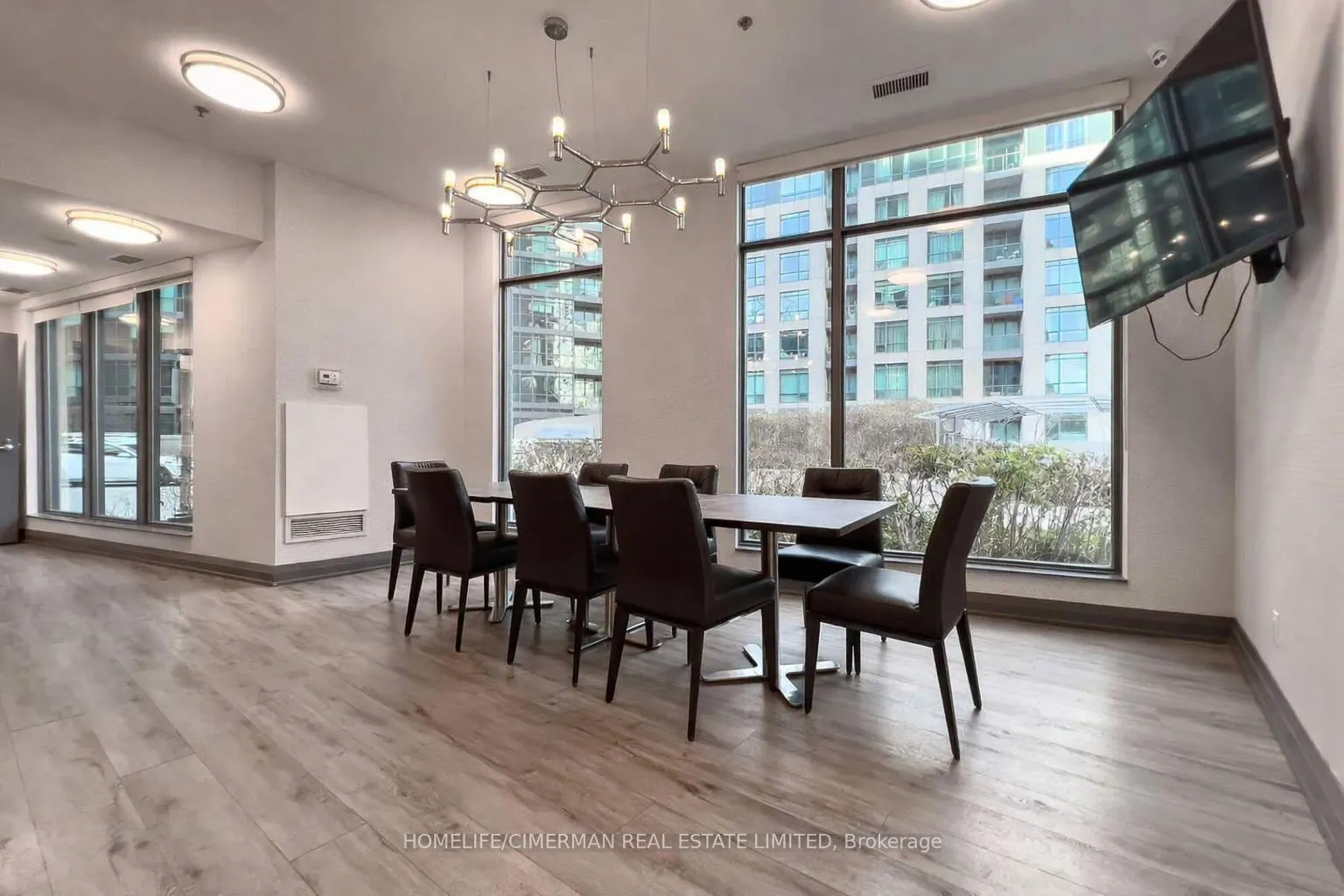 Photo 27 of Unit 711, 219 Fort York Boulevard, Toronto, Niagara — HOMEH