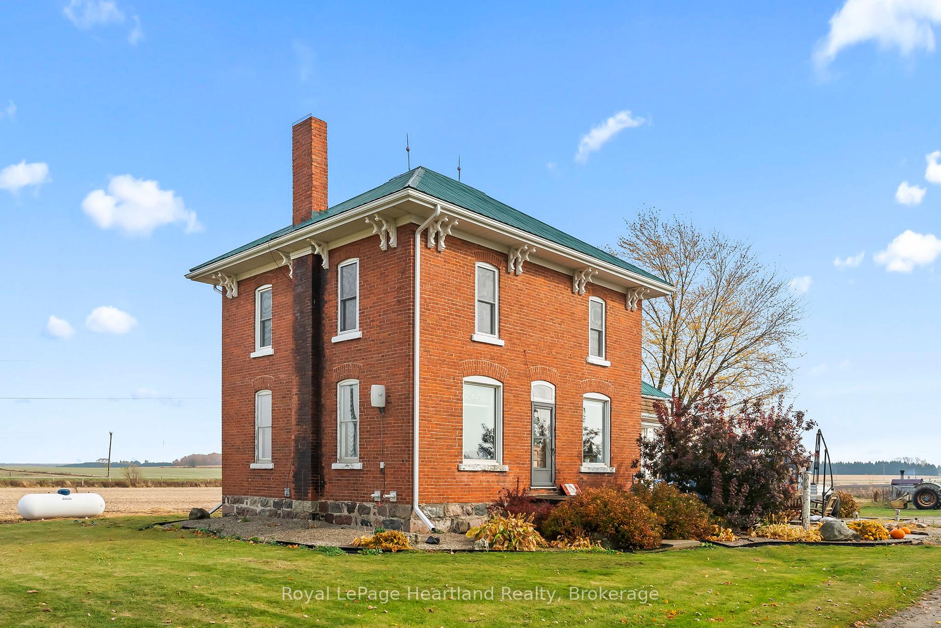 Photo 12 of 85102 Brussels Line, Huron East, Grey — HOMEH