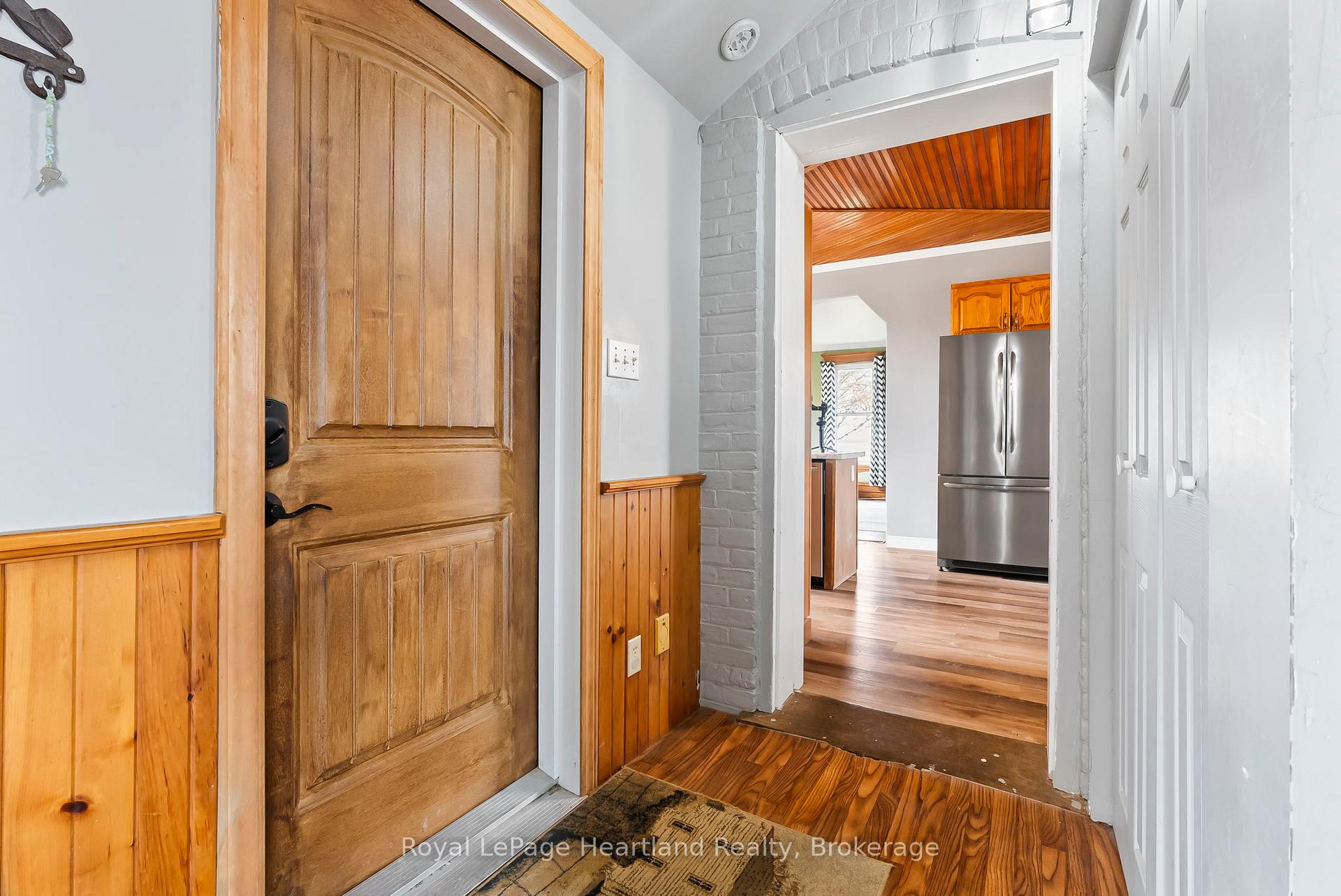 Photo 18 of 85102 Brussels Line, Huron East, Grey — HOMEH
