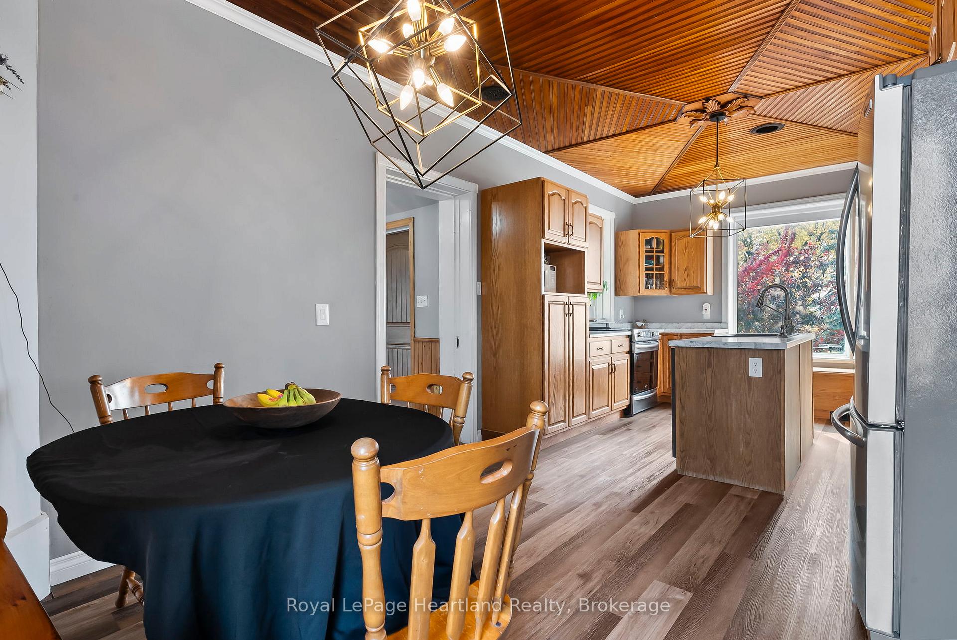 Photo 30 of 85102 Brussels Line, Huron East, Grey — HOMEH