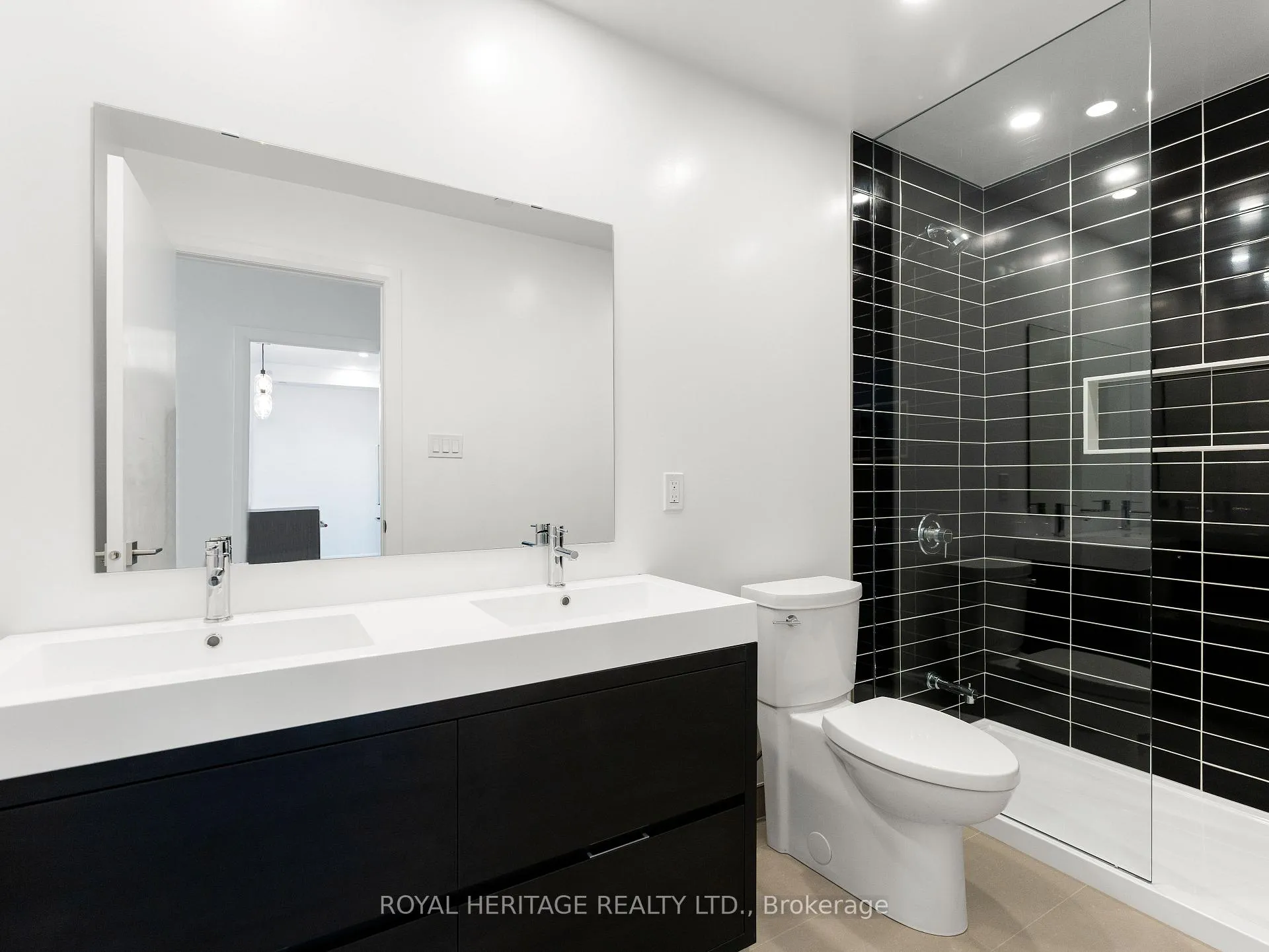 Photo 14 of Unit 507, 195 Hunter Street E, Peterborough, Ashburnham Ward 4 — HOMEH