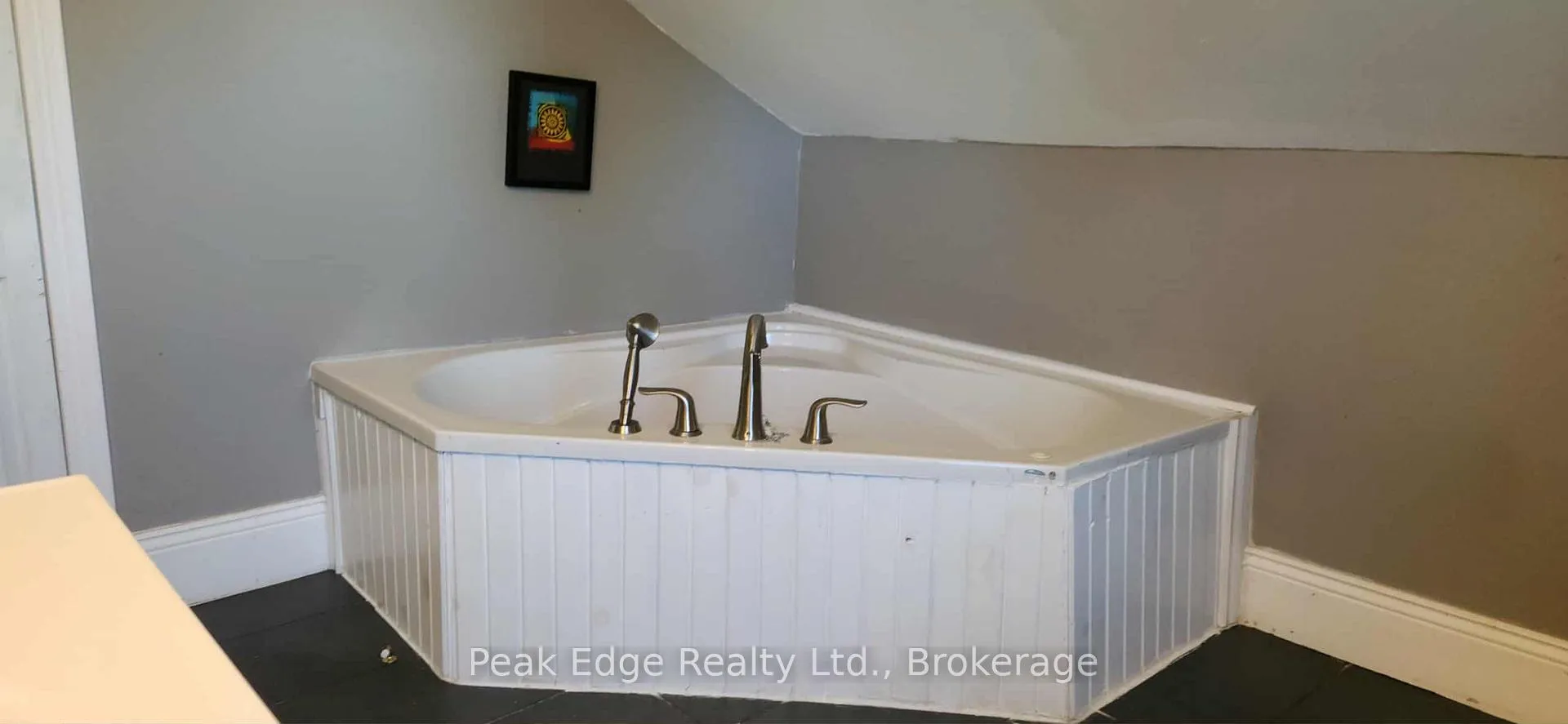 Photo 23 of 473 Campbell Street, Huron-Kinloss, Lucknow — HOMEH