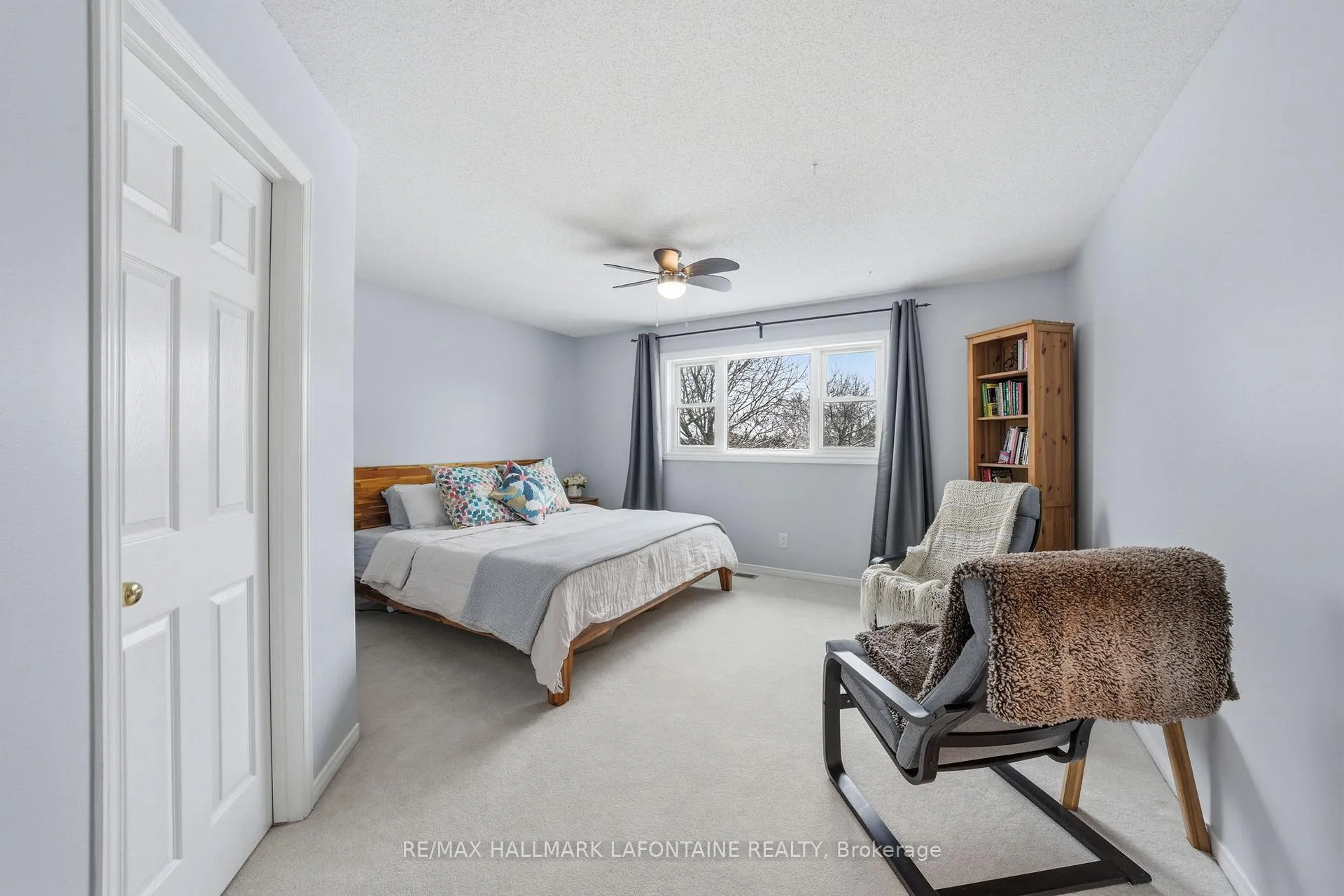 Photo 15 of 60 Hemlo Crescent, Ottawa, Kanata - Kanata Lakes/Heritage Hills — HOMEH