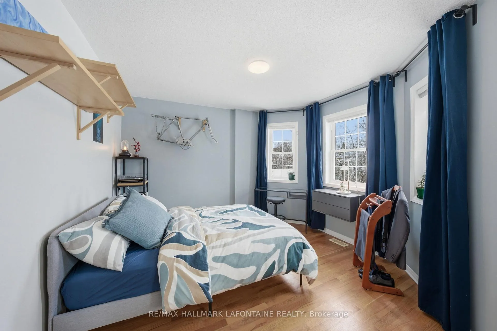 Photo 23 of 60 Hemlo Crescent, Ottawa, Kanata - Kanata Lakes/Heritage Hills — HOMEH