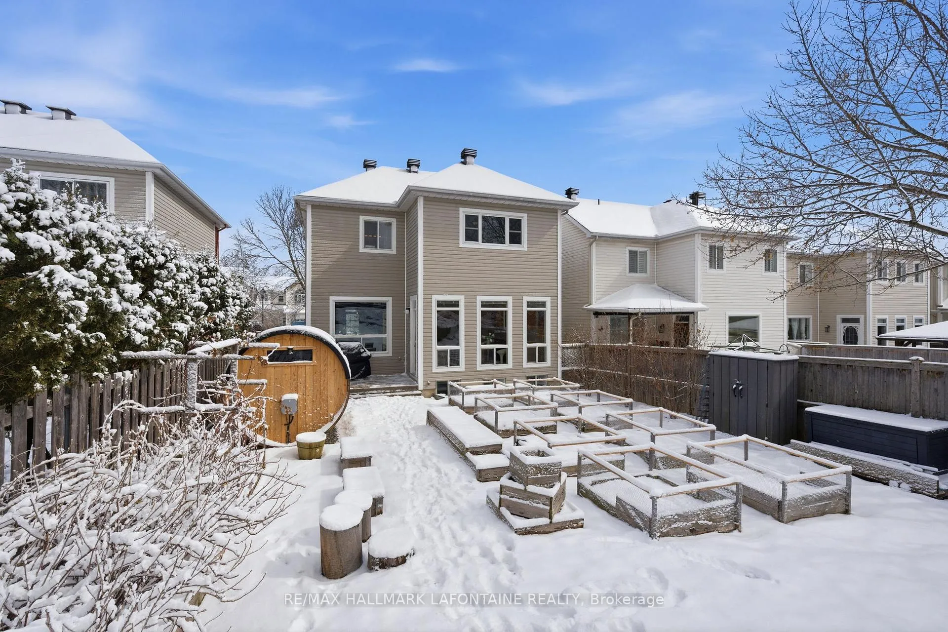 Photo 30 of 60 Hemlo Crescent, Ottawa, Kanata - Kanata Lakes/Heritage Hills — HOMEH