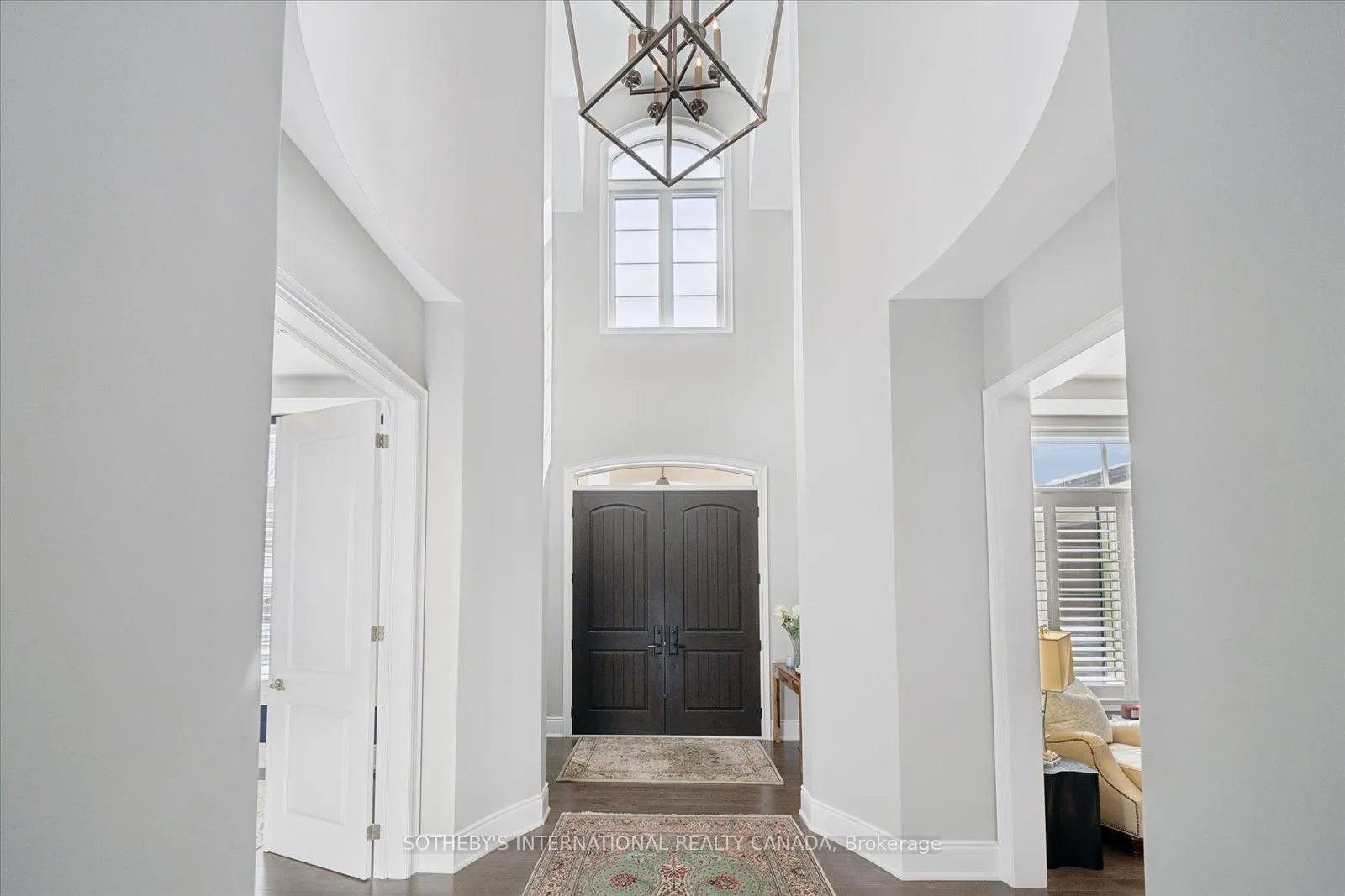 Photo 6 of 112 Woodview Drive, Pickering, Rougemount — HOMEH