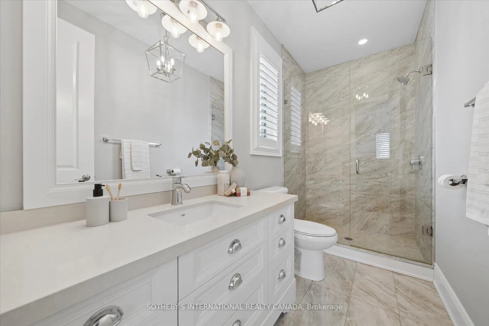 Photo 37 of 112 Woodview Drive, Pickering, Rougemount — HOMEH