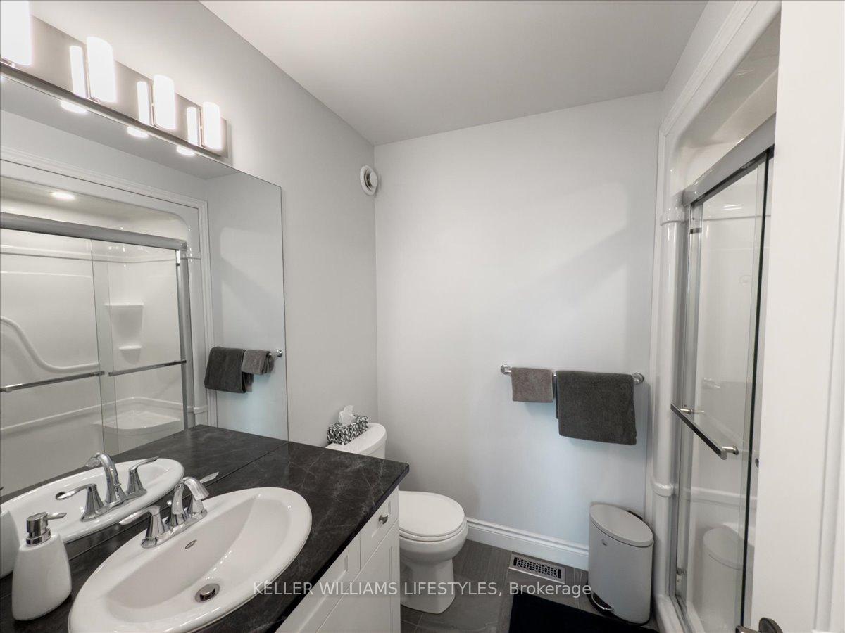Photo 34 of 100 Gilmour Drive, Lucan Biddulph, Lucan — HOMEH