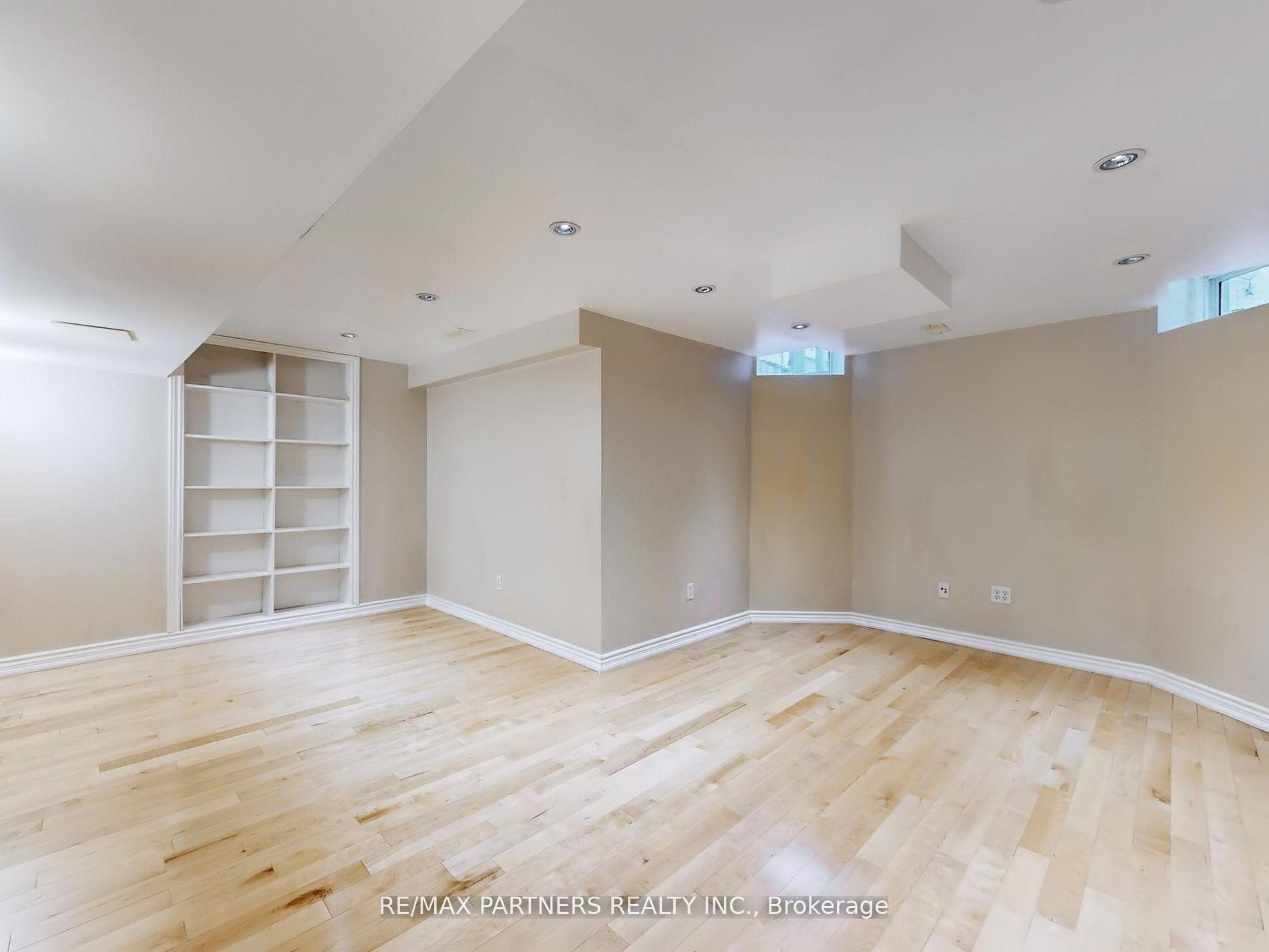 Photo 26 of 10 Whitford Road, Markham, Cachet — HOMEH