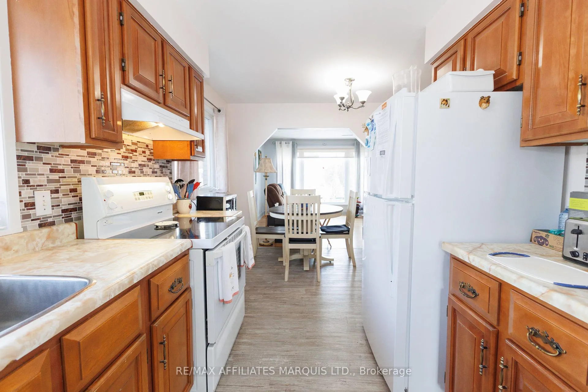 Photo 8 of 1220 Caswell Crescent, Cornwall — HOMEH