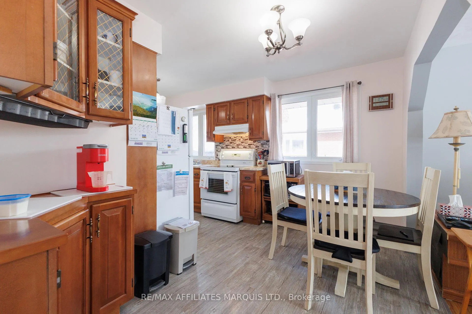 Photo 9 of 1220 Caswell Crescent, Cornwall — HOMEH