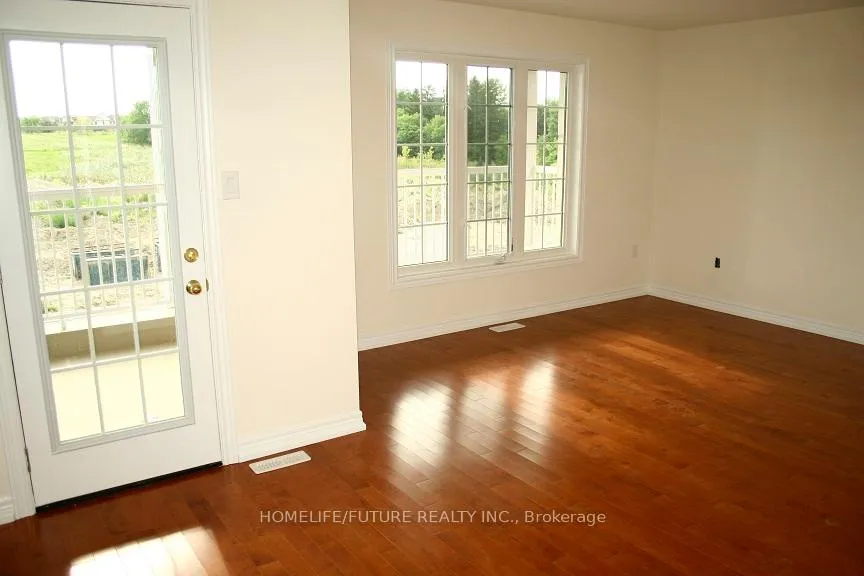 Photo 13 of 40 Pagnello Court, Markham, Box Grove — HOMEH