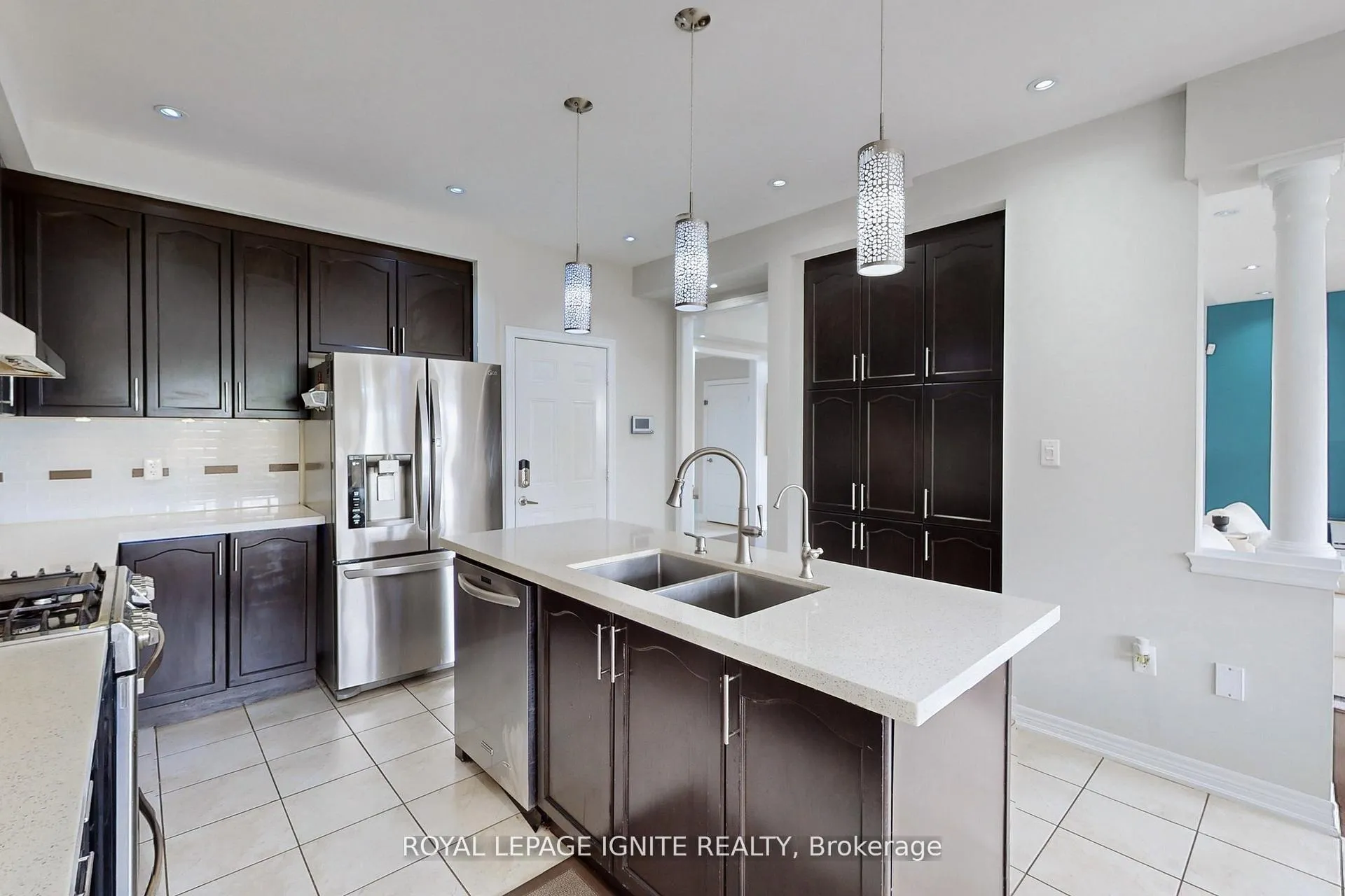 Photo 12 of 24 Arrowpoint Drive, Brampton, Credit Valley — HOMEH