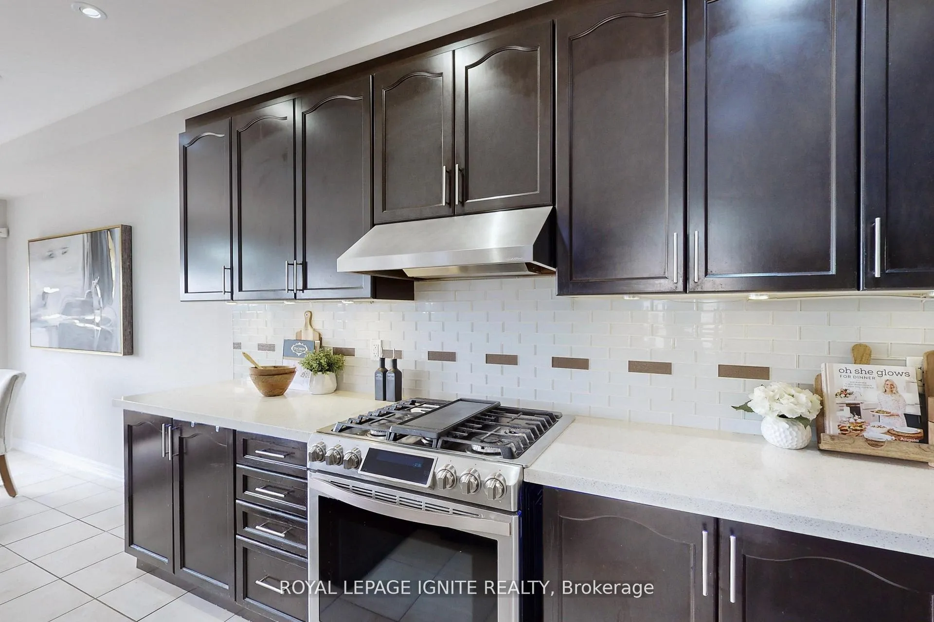 Photo 13 of 24 Arrowpoint Drive, Brampton, Credit Valley — HOMEH