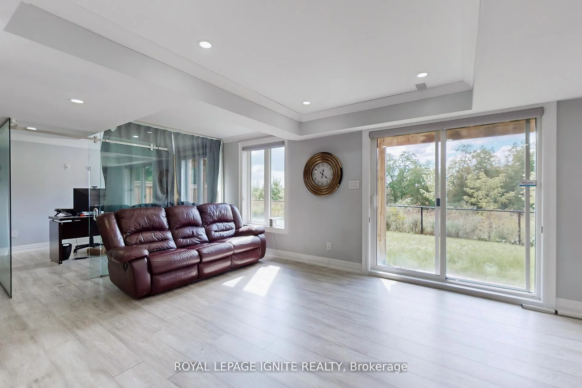 Photo 34 of 24 Arrowpoint Drive, Brampton, Credit Valley — HOMEH