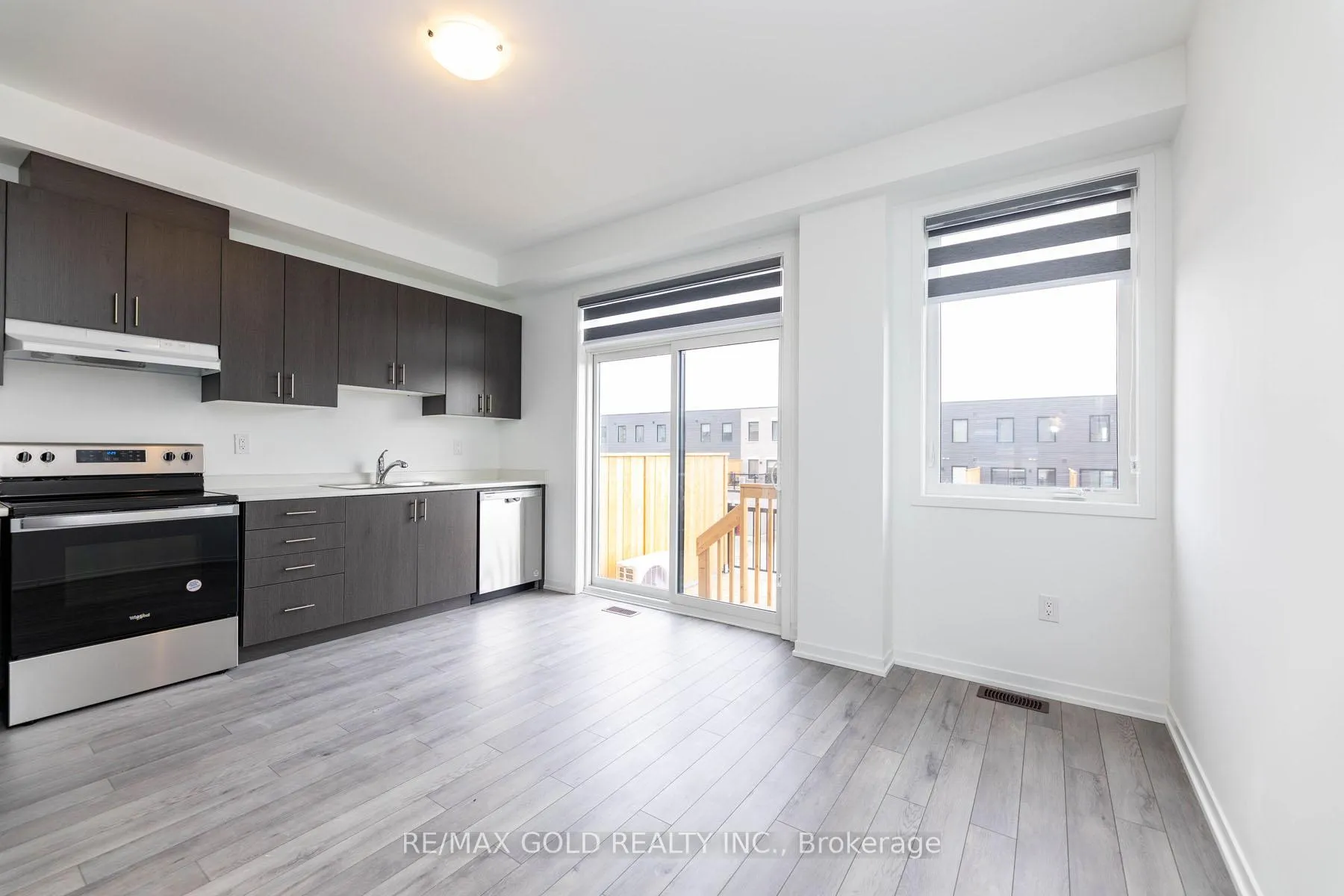 Photo 16 of 217 Monarch Avenue, Ajax, South West — HOMEH