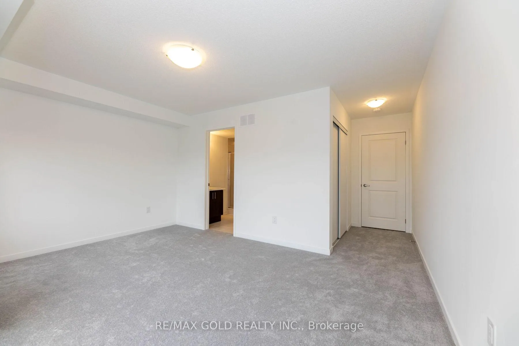 Photo 31 of 217 Monarch Avenue, Ajax, South West — HOMEH
