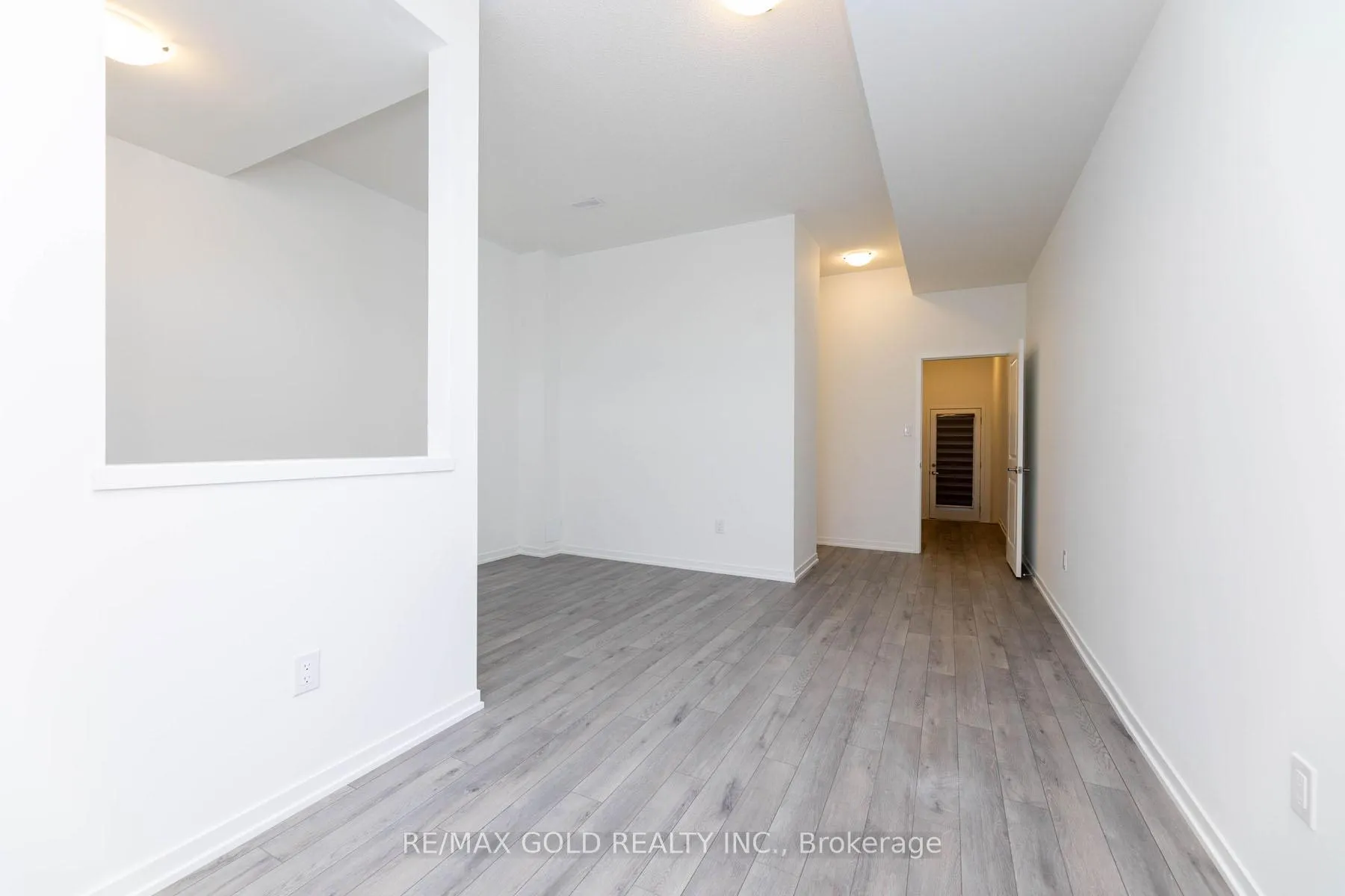 Photo 38 of 217 Monarch Avenue, Ajax, South West — HOMEH