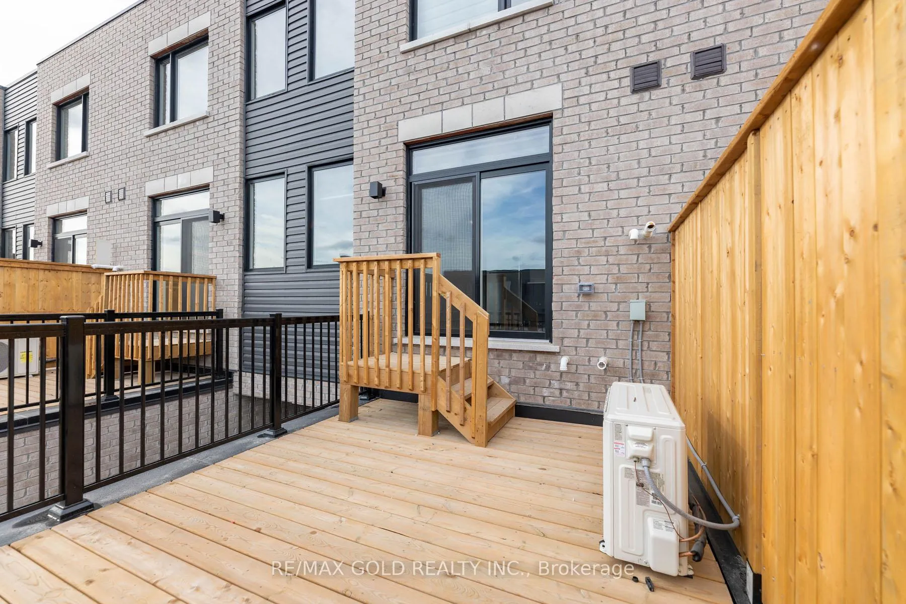 Photo 41 of 217 Monarch Avenue, Ajax, South West — HOMEH