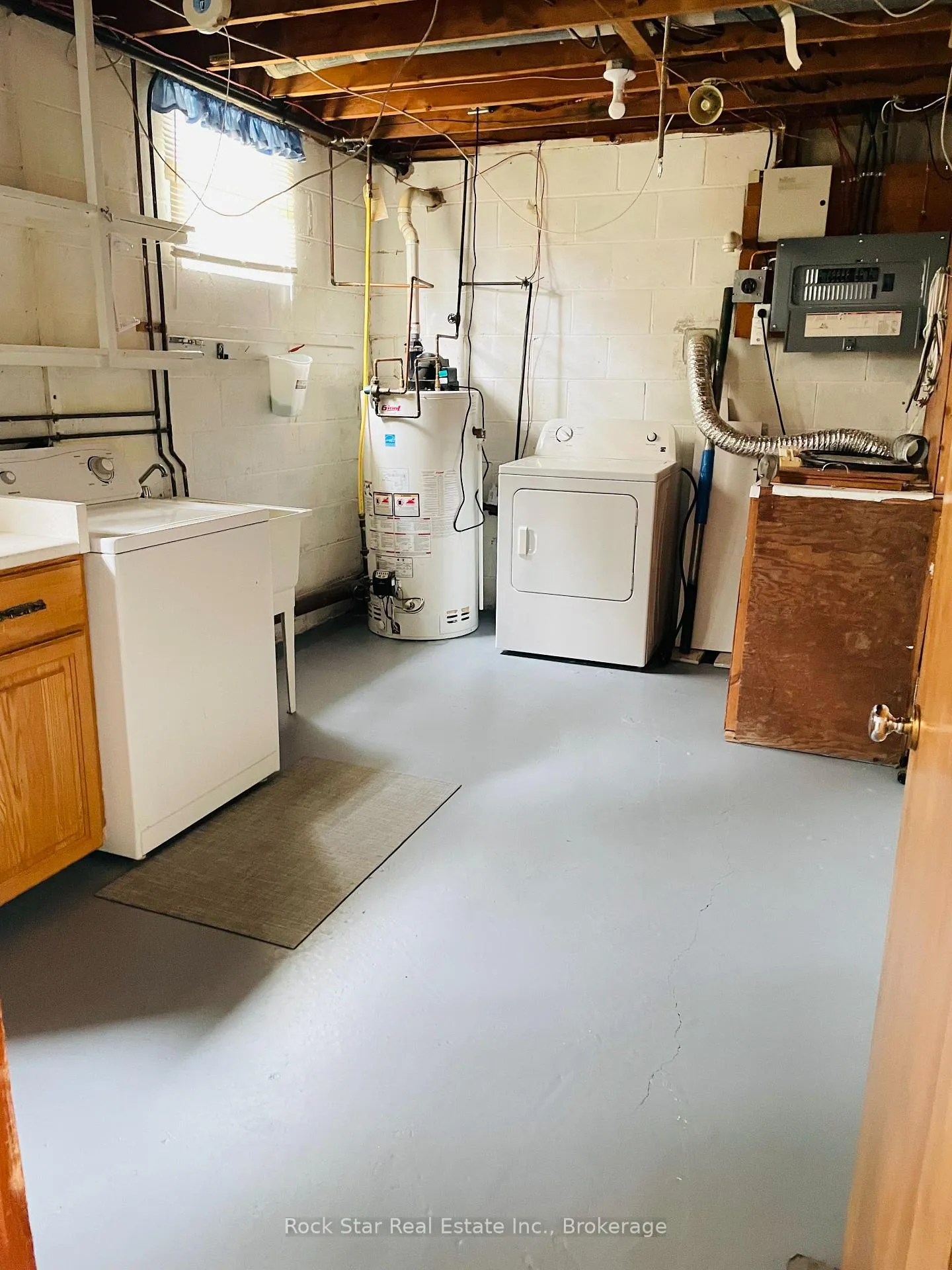 Photo 11 of 331 Meadowcrest Road, Kingston, City Southwest — HOMEH