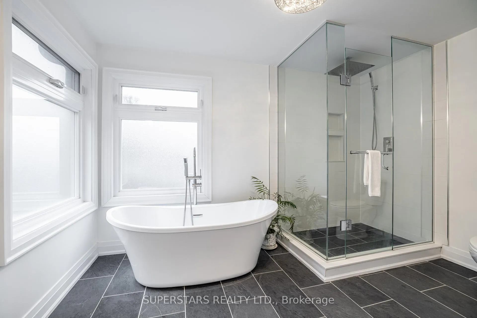 Photo 29 of 56 Marsh Harbour, Aurora, Aurora Highlands — HOMEH