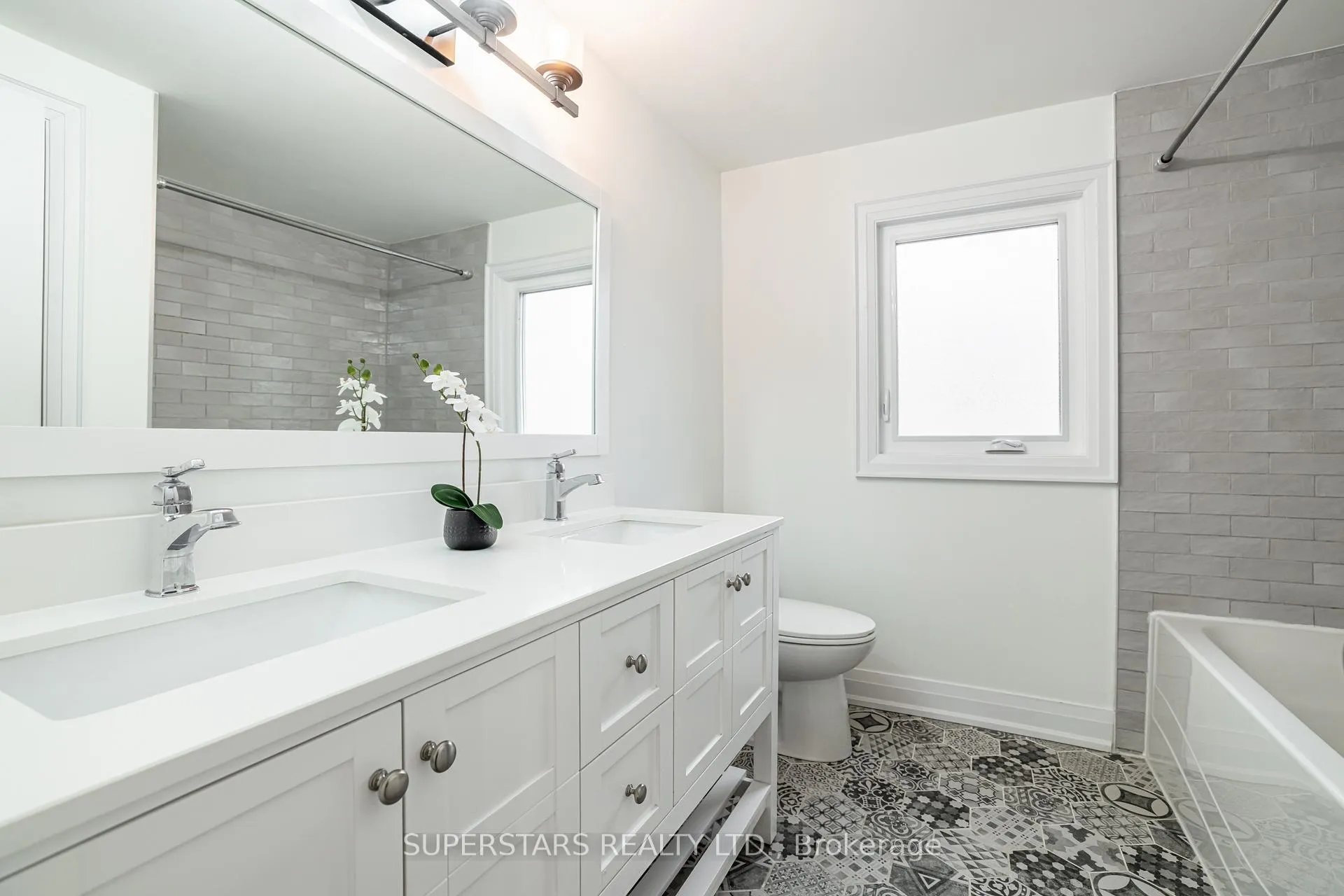 Photo 36 of 56 Marsh Harbour, Aurora, Aurora Highlands — HOMEH