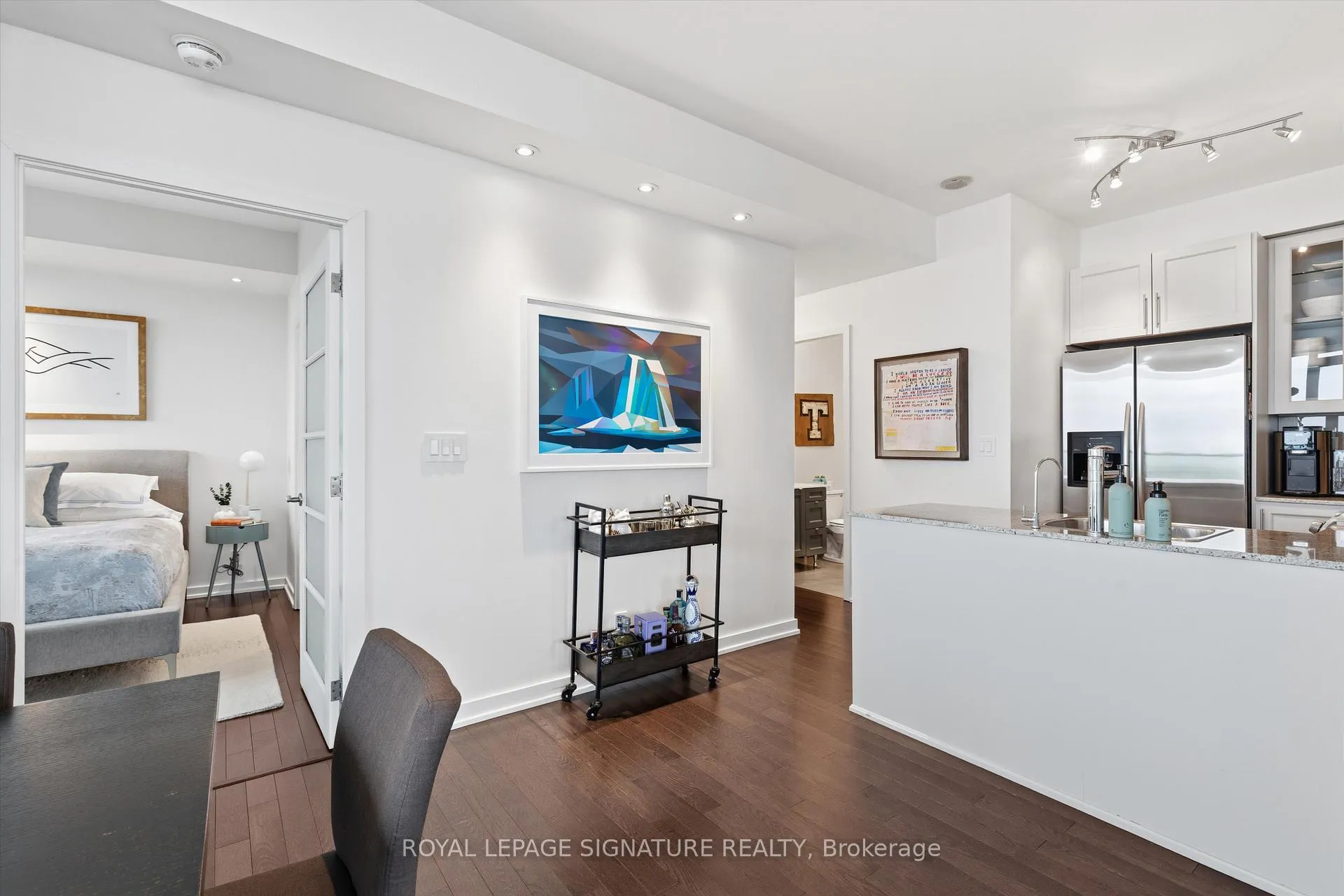 Photo 9 of Unit 3205, 33 Lombard Street, Toronto, Church-Yonge Corridor — HOMEH
