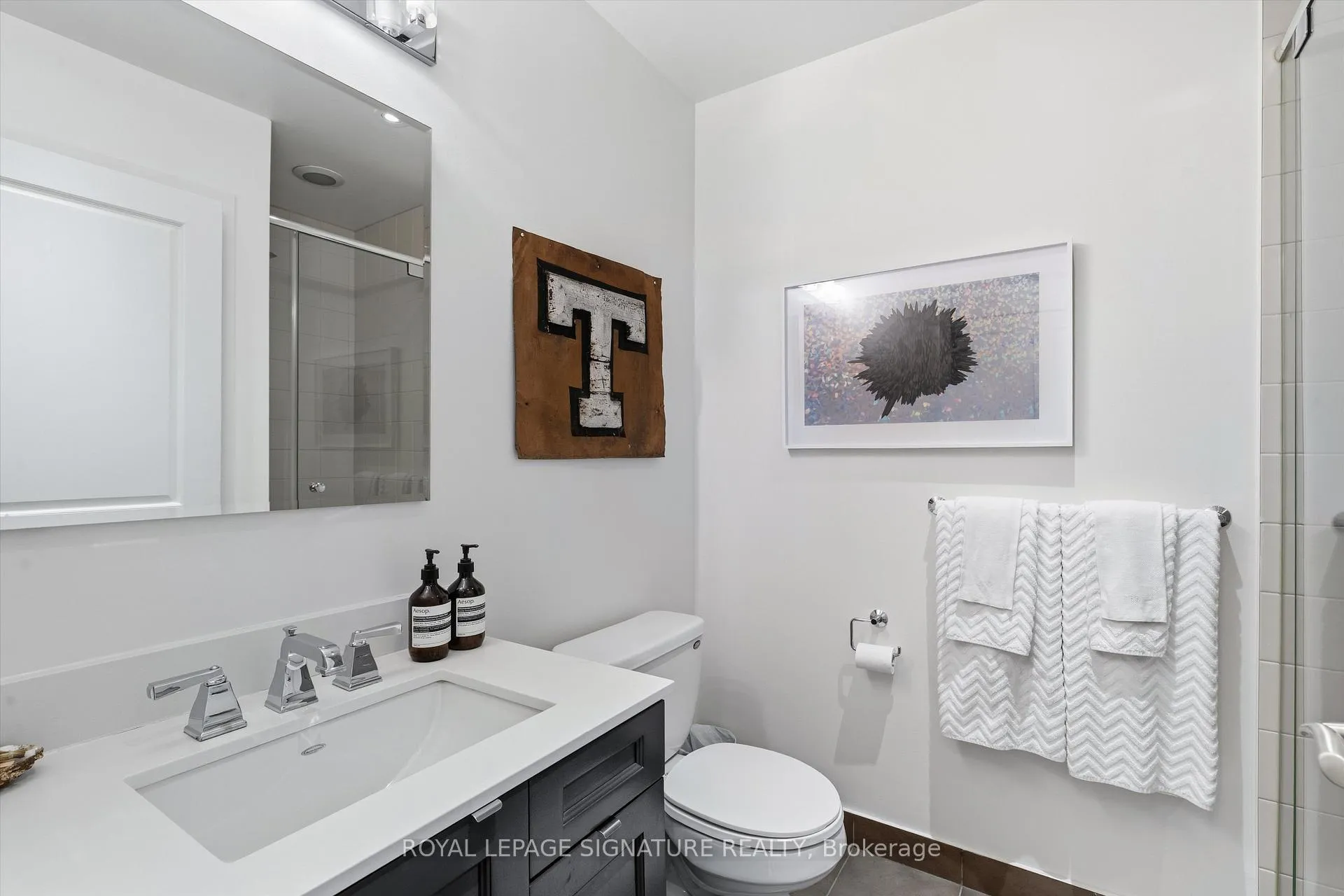 Photo 15 of Unit 3205, 33 Lombard Street, Toronto, Church-Yonge Corridor — HOMEH