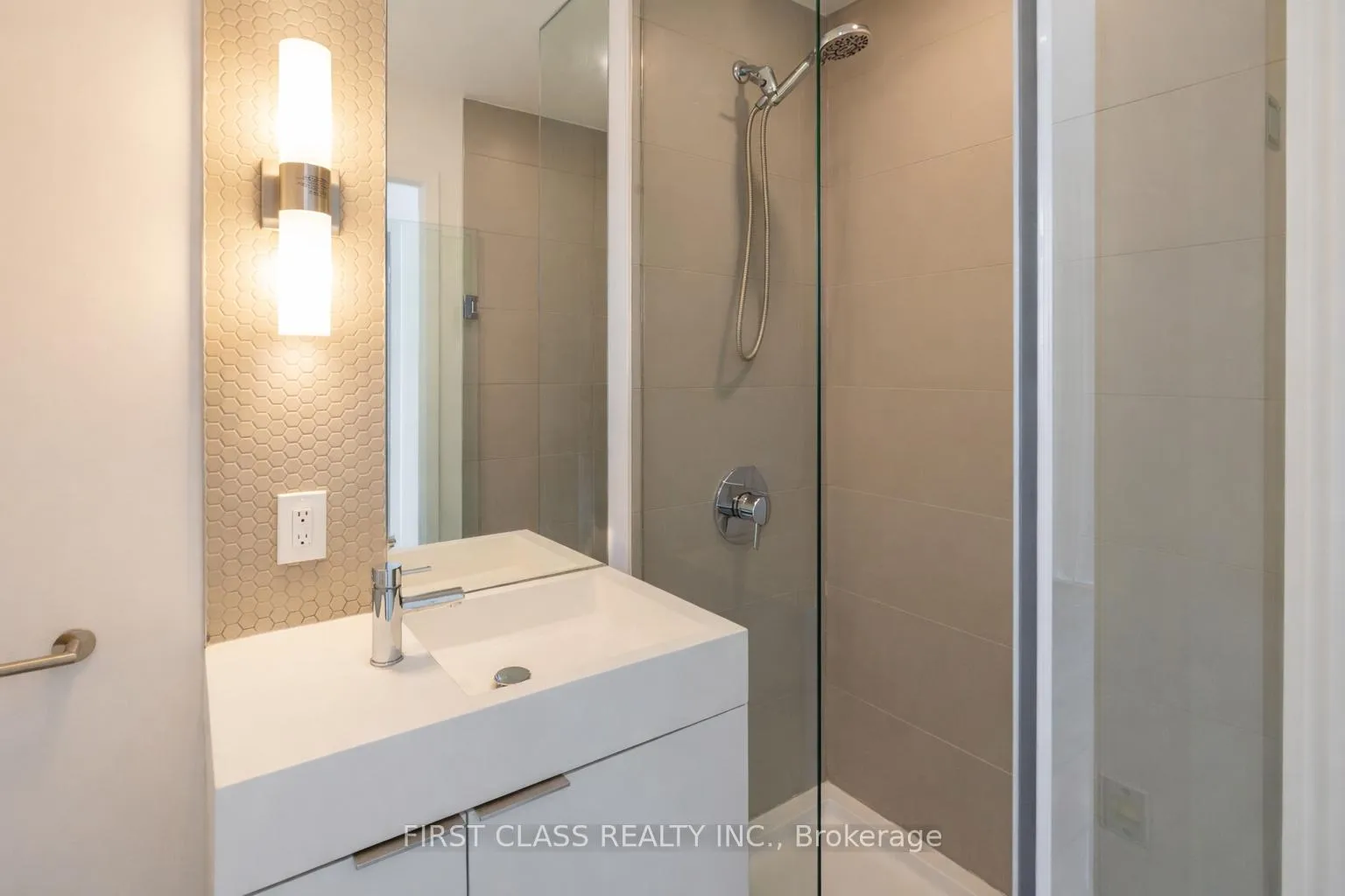 Photo 11 of Unit 2506, 33 Helendale Avenue, Toronto, Yonge-Eglinton — HOMEH