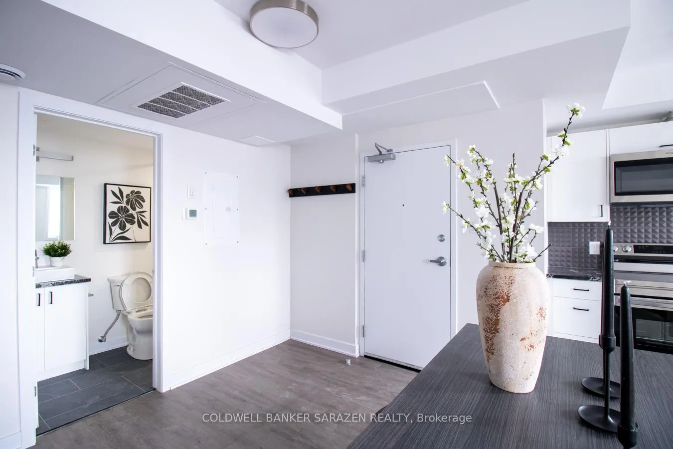Photo 14 of Unit 203, 994 Bronson Avenue, Ottawa, Dows Lake — HOMEH