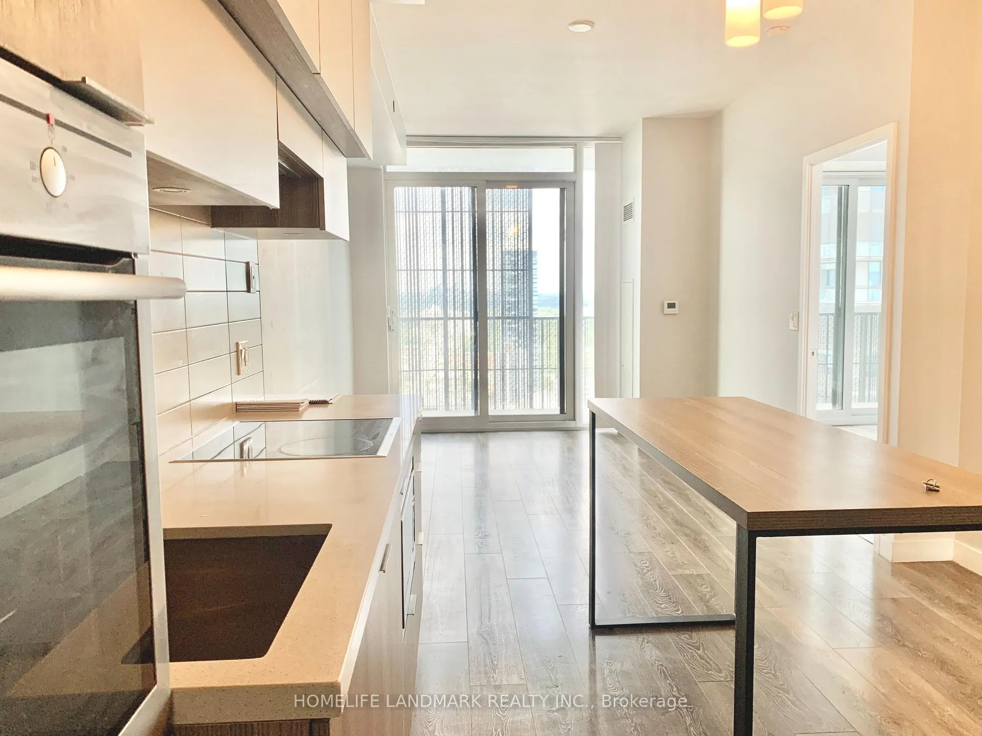 Photo 16 of Unit 2207, 8 Eglinton Avenue E, Toronto, Mount Pleasant West — HOMEH