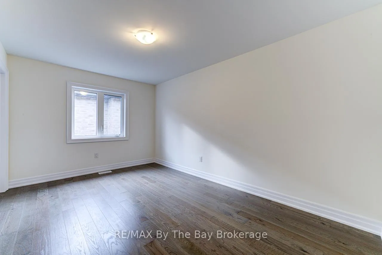 Photo 30 of 169 Rosanne Circle, Wasaga Beach — HOMEH