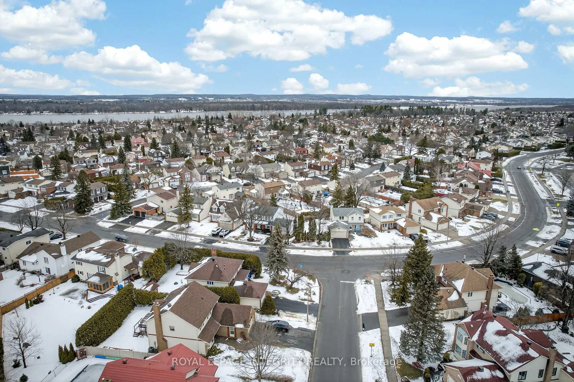 Photo 29 of 6020 Vineyard Drive, Ottawa, Convent Glen — HOMEH