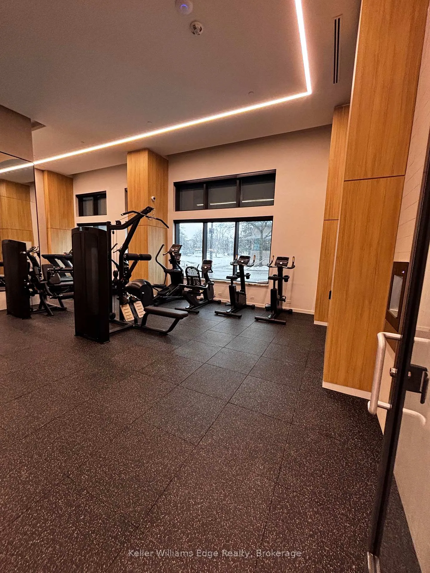 Photo 7 of Unit 313, 2088 James Street, Burlington, Brant — HOMEH