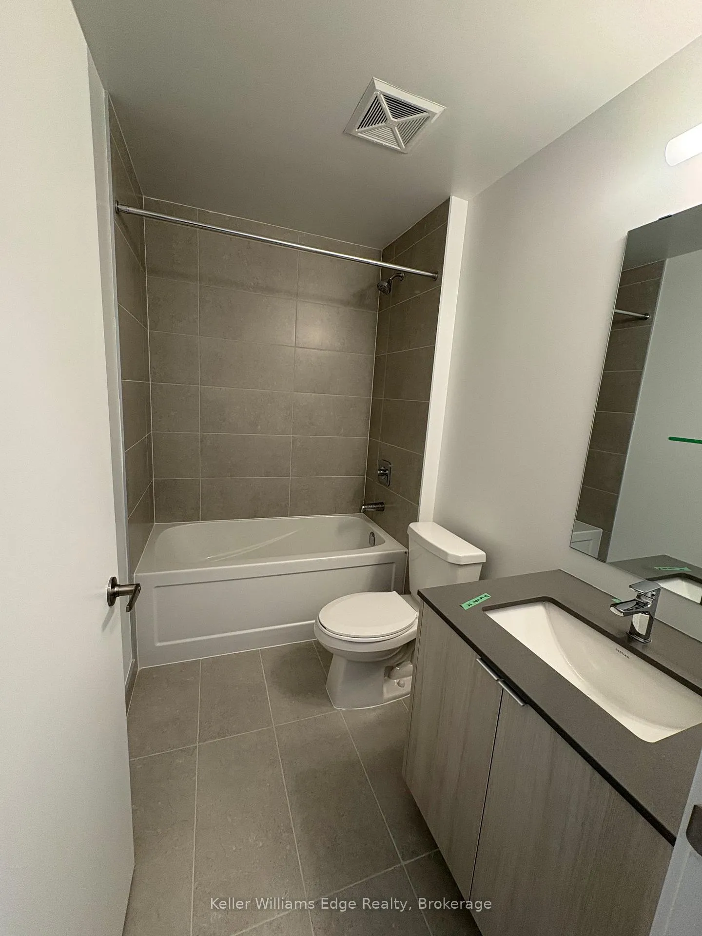 Photo 15 of Unit 313, 2088 James Street, Burlington, Brant — HOMEH